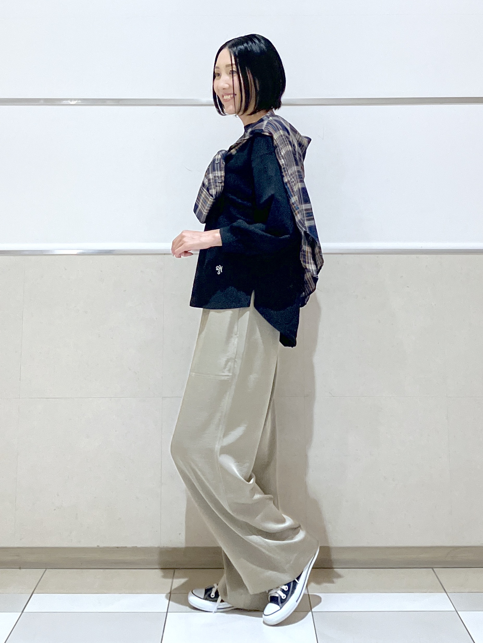 eriko さんの「Dessin｜バックヘンリーカットソー長袖」を使ったコーディネート