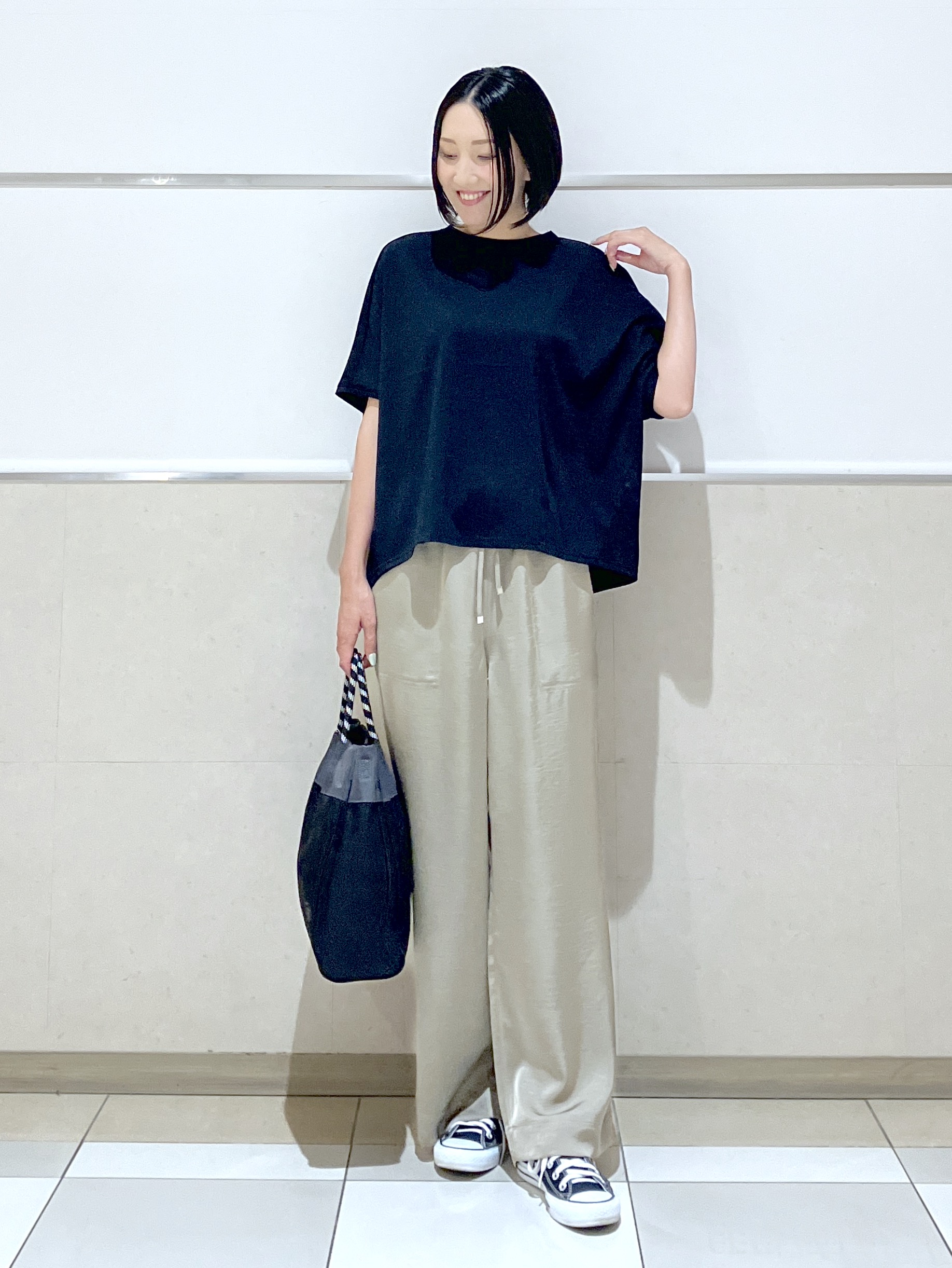 eriko さんの「Dessin｜【汗シミ防止/UVカット】ドルマンスリーブ プルオーバー」を使ったコーディネート