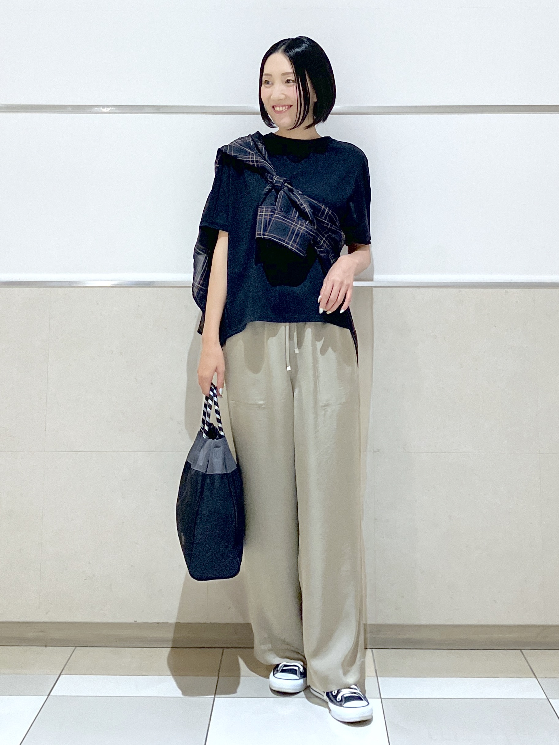 eriko さんの「Dessin｜【汗シミ防止/UVカット】ドルマンスリーブ プルオーバー」を使ったコーディネート