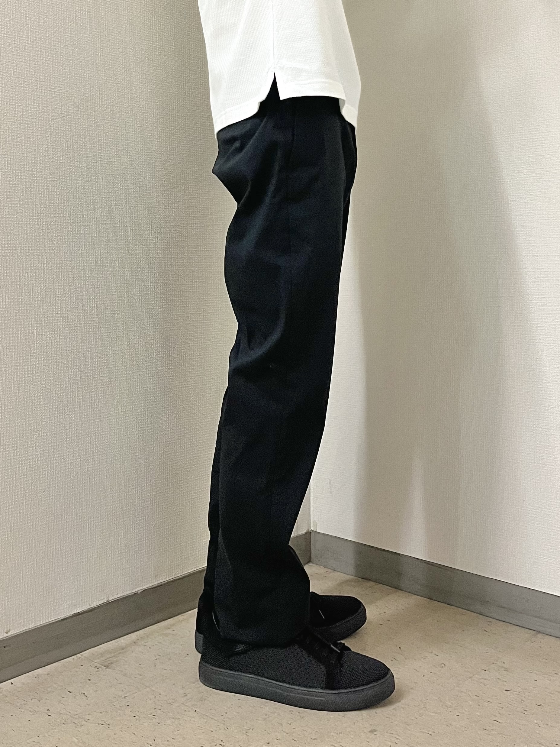URAさんの「TAKEO KIKUCHI｜【360&deg;ストレッチ／軽量】None Of Stress ライト ジャケット（セットアップ対応）」を使ったコーディネート