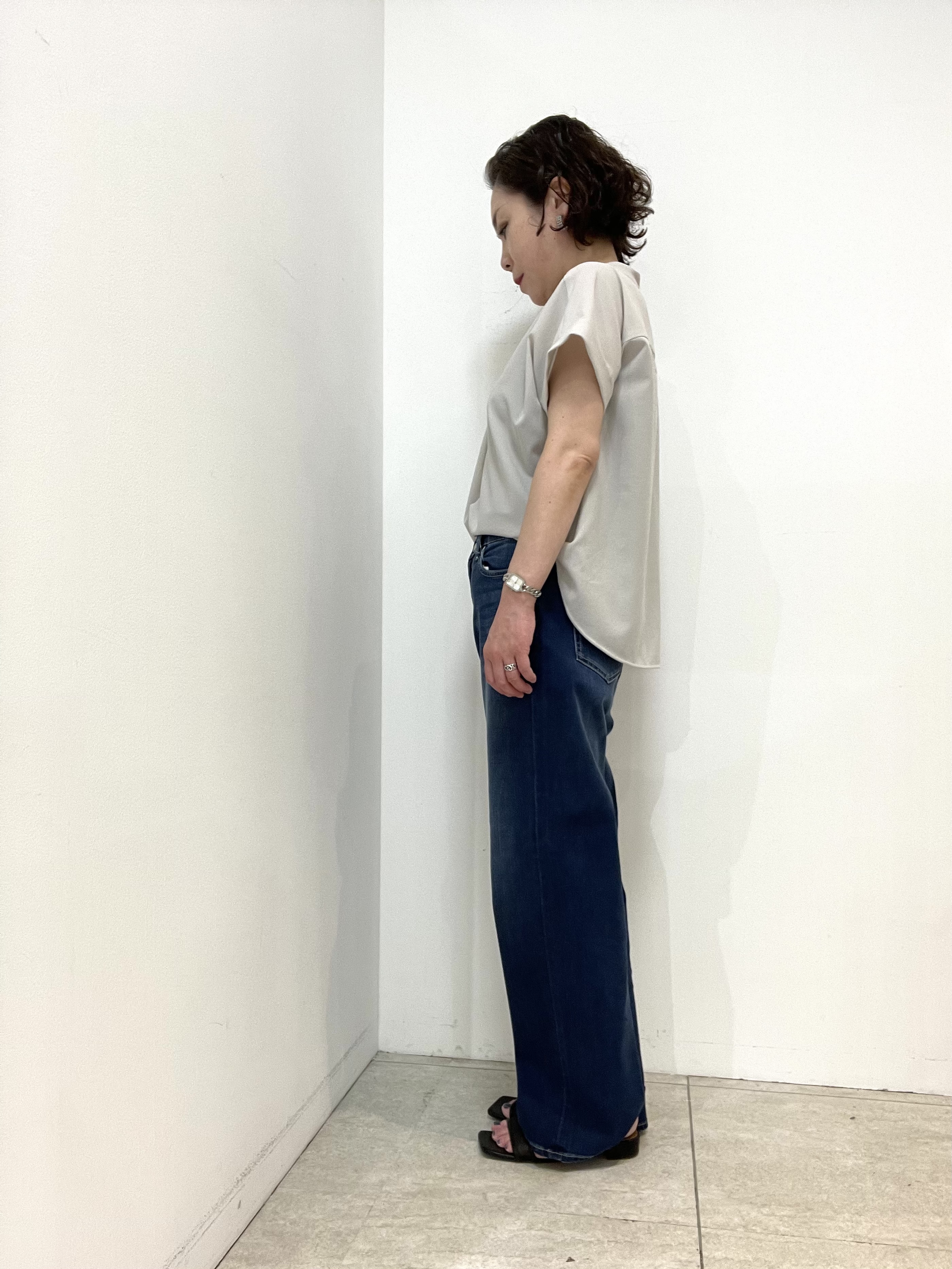 Wachiさんの「UNTITLED｜【残暑も快適/セットアップ可/接触冷感】エアリークールブラウス」を使ったコーディネート