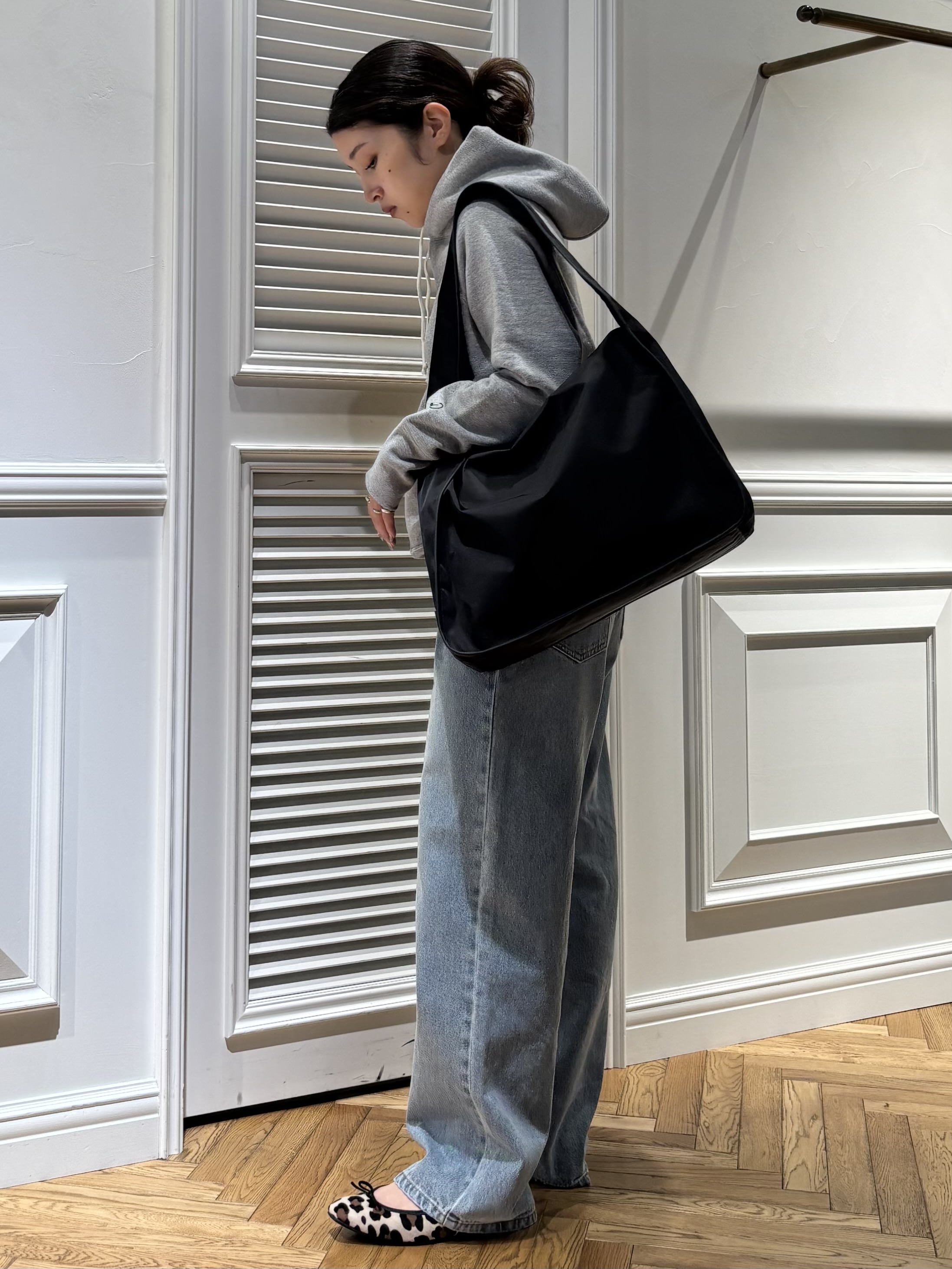 Mgmさんの「DRESSTERIOR｜◆【DRESSTERIOR定番】【WEB限定サイズあり】吊裏毛 プルオーバー」を使ったコーディネート