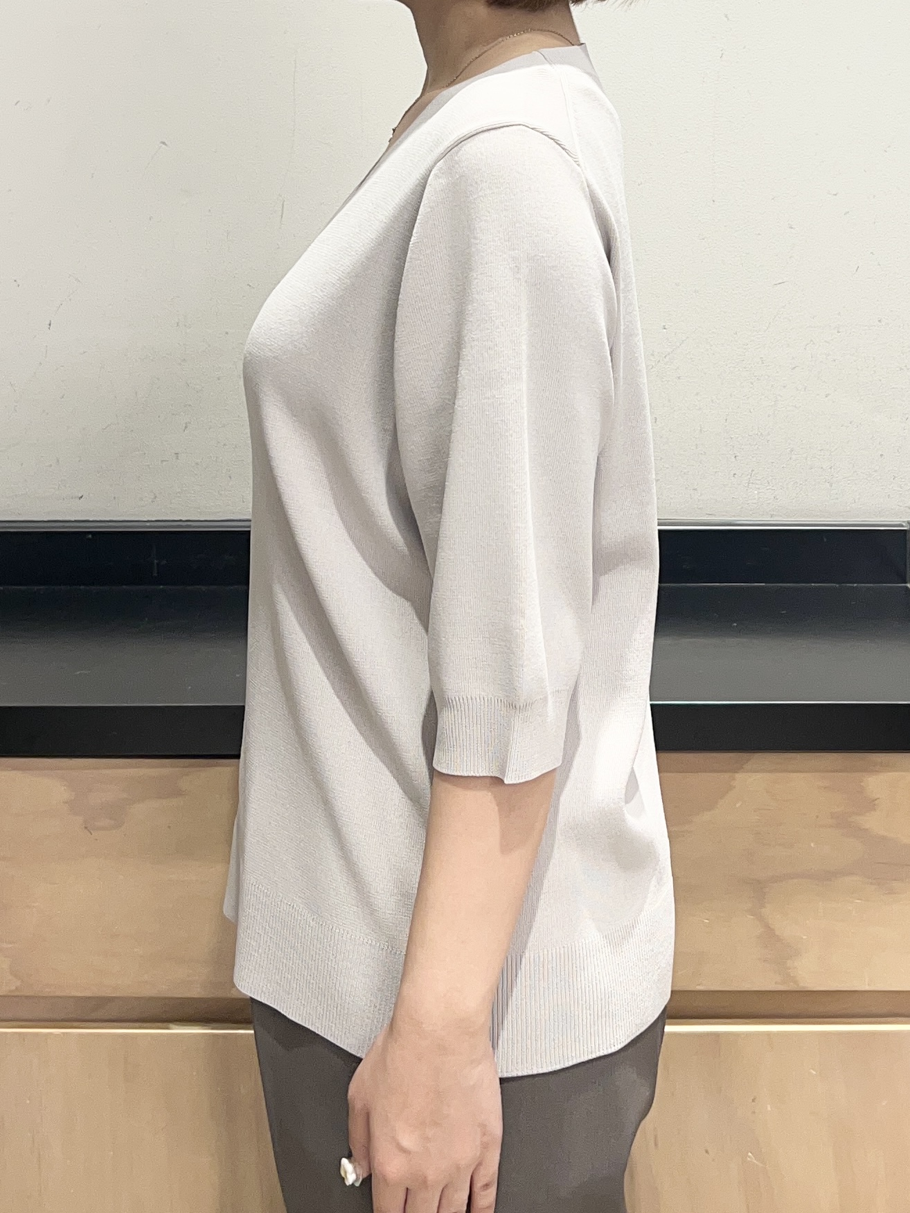 かのさんの「THE SHOP TK｜【セットアップ可】ビジネスノーカラージャケット」を使ったコーディネート