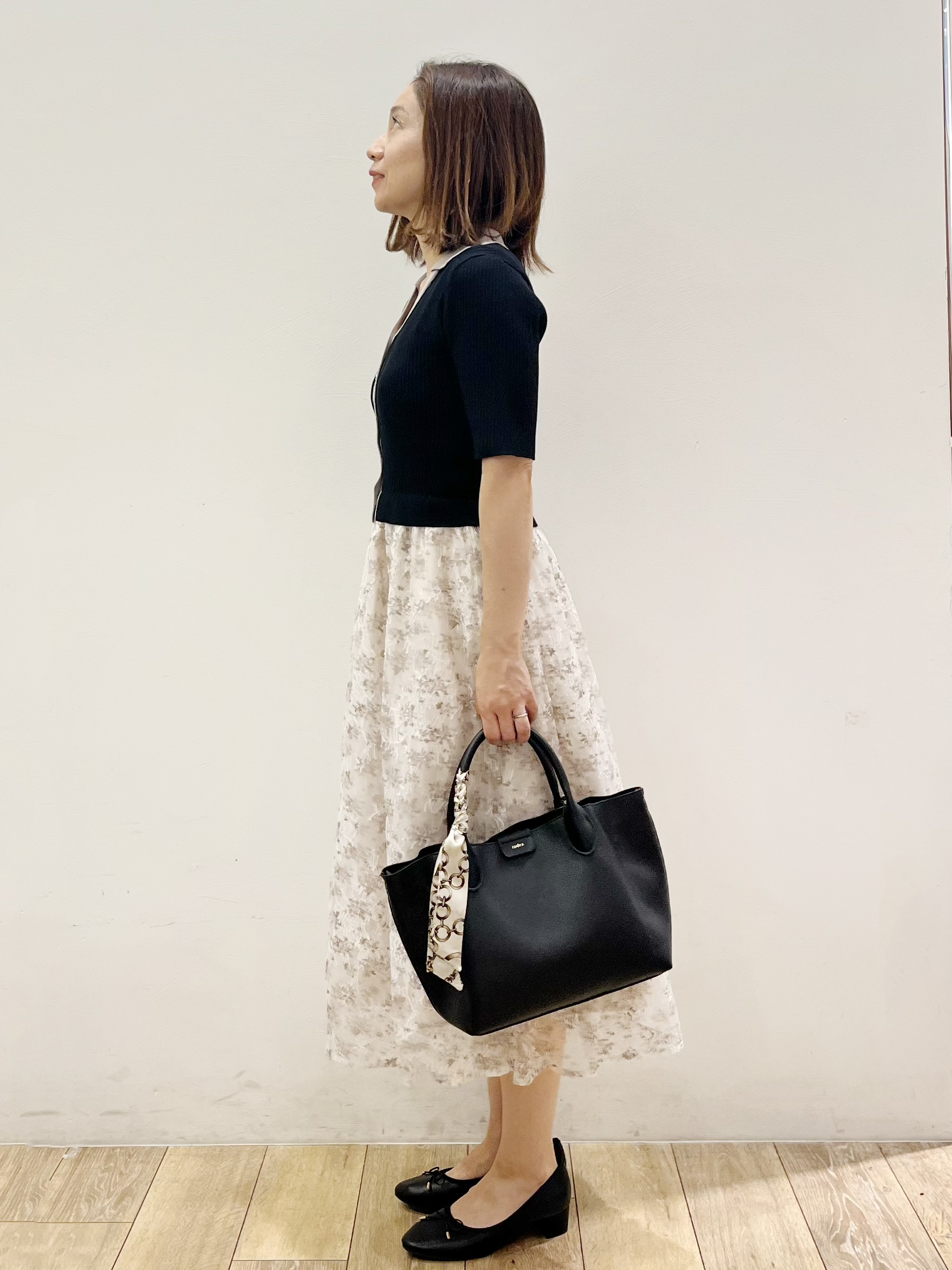 kcさんの「OPAQUE.CLIP｜花柄ドッキング衿付きワンピース【洗濯機OK】」を使ったコーディネート