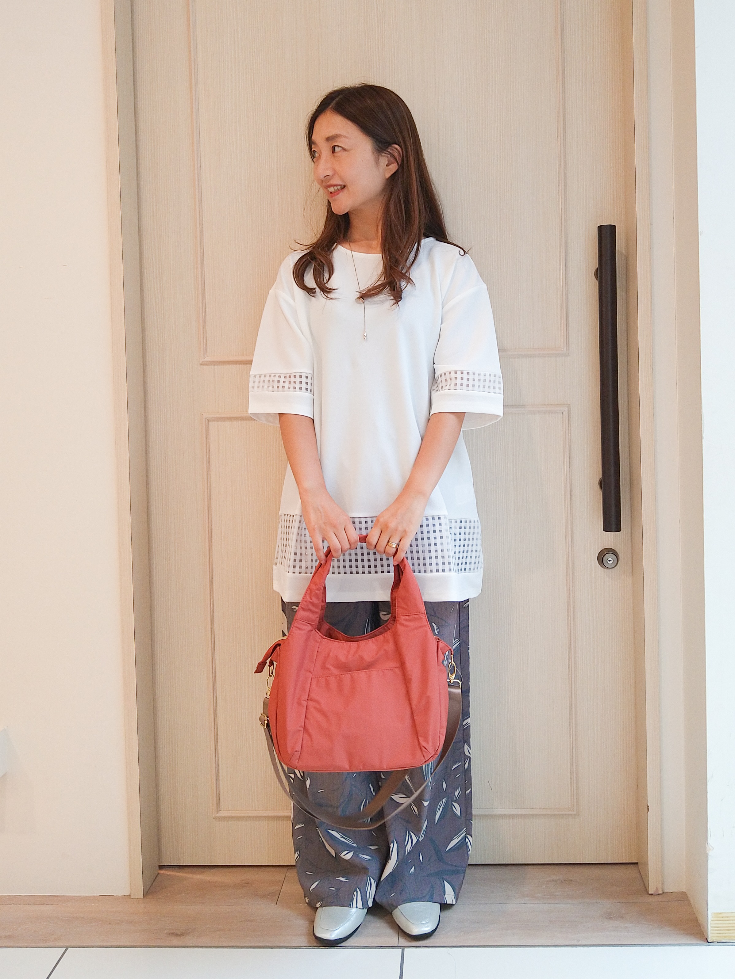 mi-saさんの「SHOO･LA･RUE｜【S-LL】上品に体型カバー 大人のシアーチェックチュニック」を使ったコーディネート