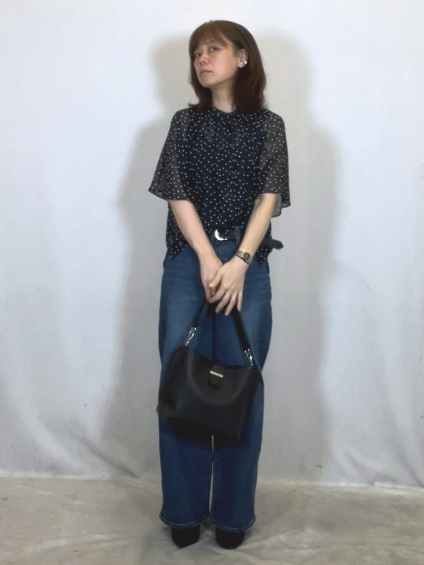 幸さんの「Reflect｜【セットアップ／手洗い可】ドット柄シアーブラウス」を使ったコーディネート