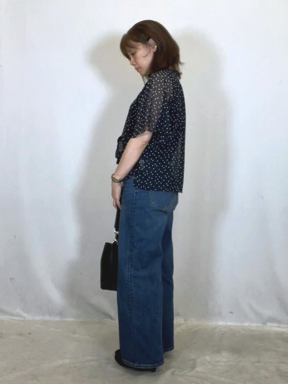 幸さんの「Reflect｜【セットアップ／手洗い可】ドット柄シアーブラウス」を使ったコーディネート