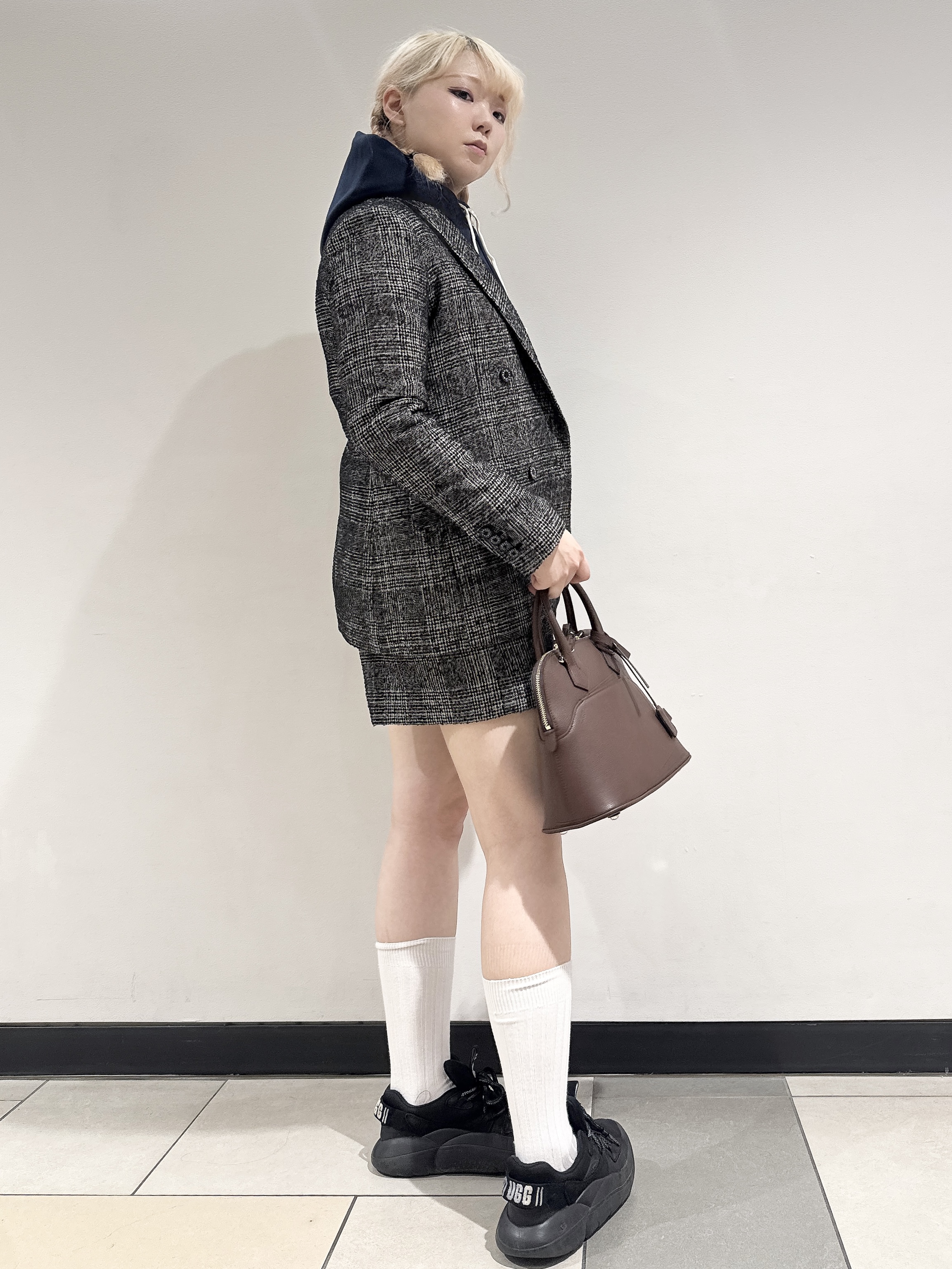 なかもとあきさんの「DRESSTERIOR｜【セットアップ可能】ループグレンチェックダブルジャケット」を使ったコーディネート