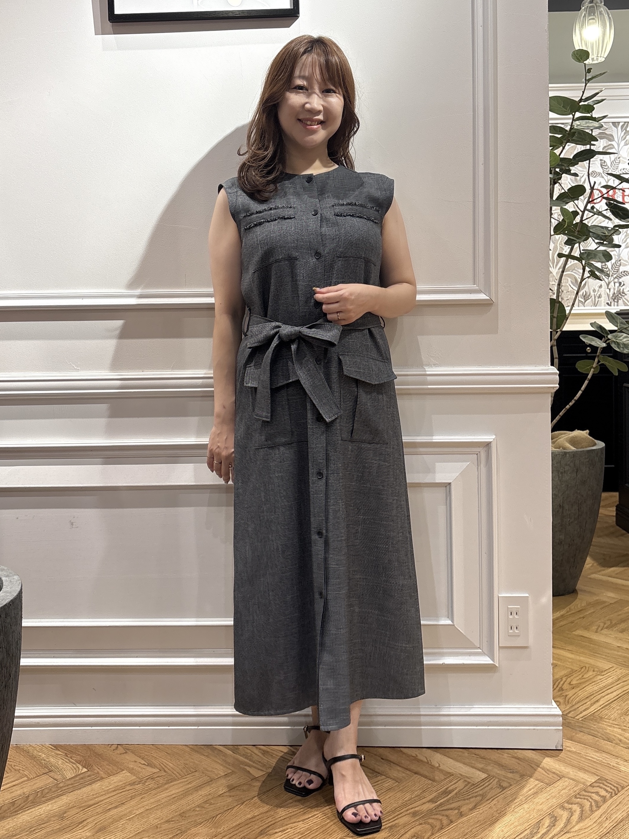 UDOさんの「DRESSTERIOR｜【ウォッシャブル】ツイードライクワンピース」を使ったコーディネート