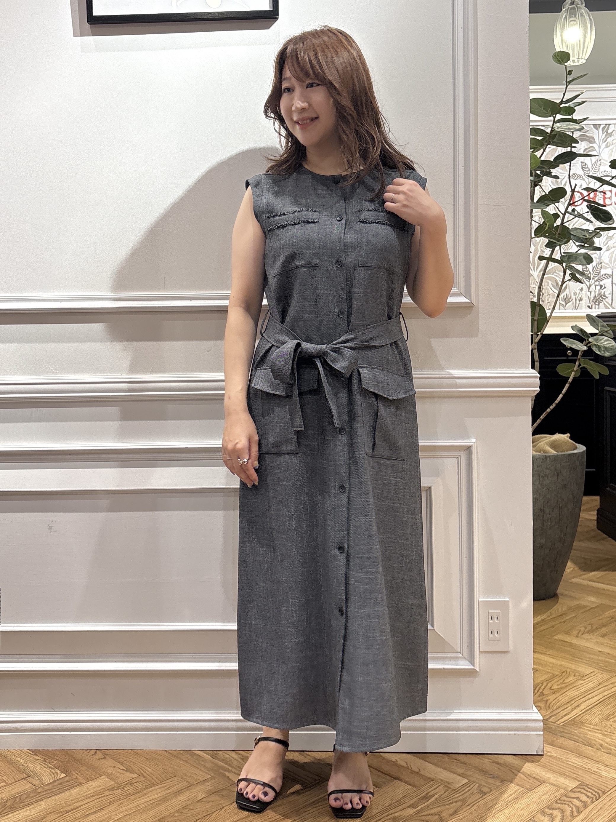 UDOさんの「DRESSTERIOR｜【ウォッシャブル】ツイードライクワンピース」を使ったコーディネート