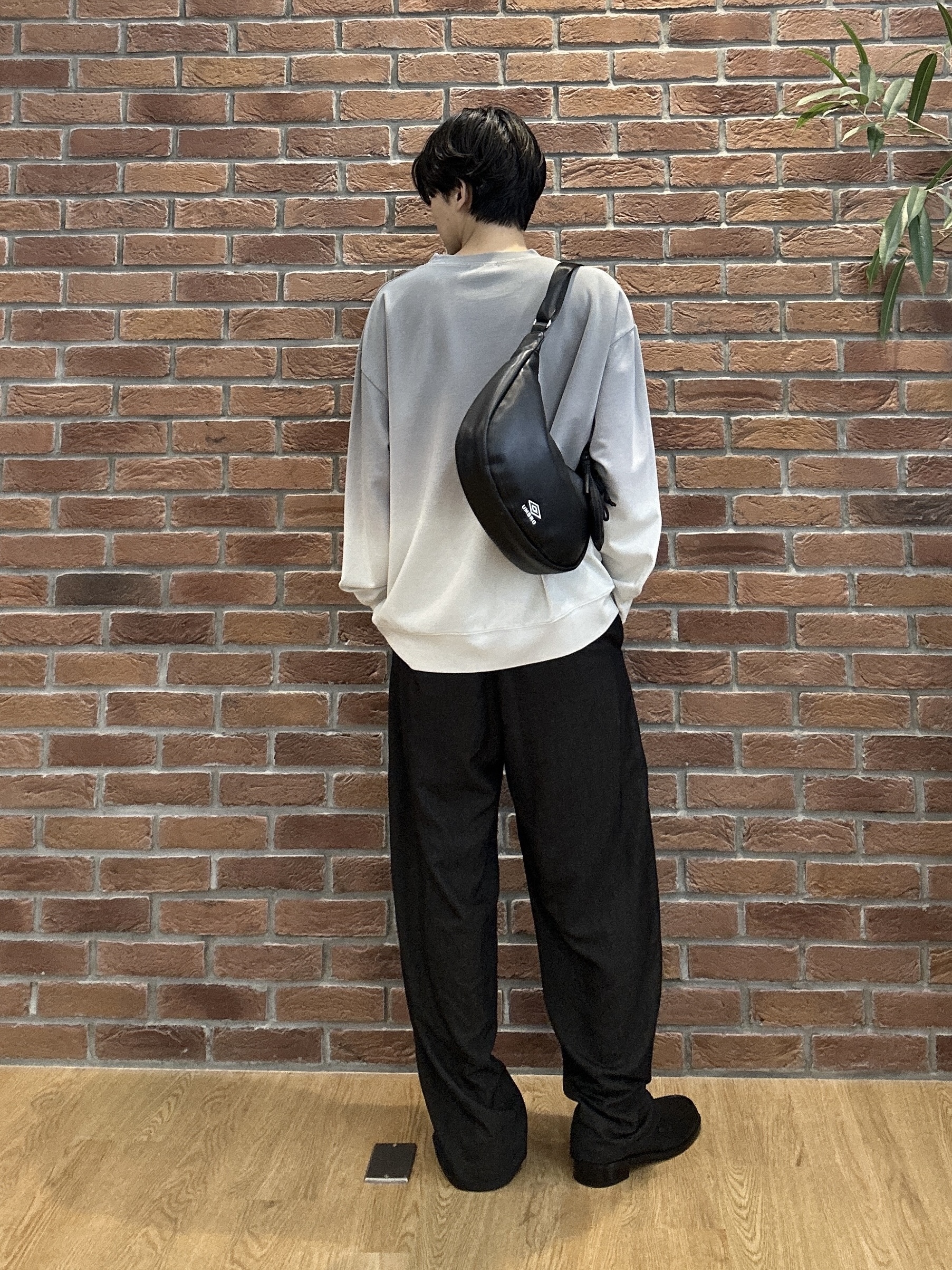 ドイさんの「tk.TAKEO KIKUCHI｜【セットアップ可／洗濯機OK】デニムライク ワイドパンツ」を使ったコーディネート