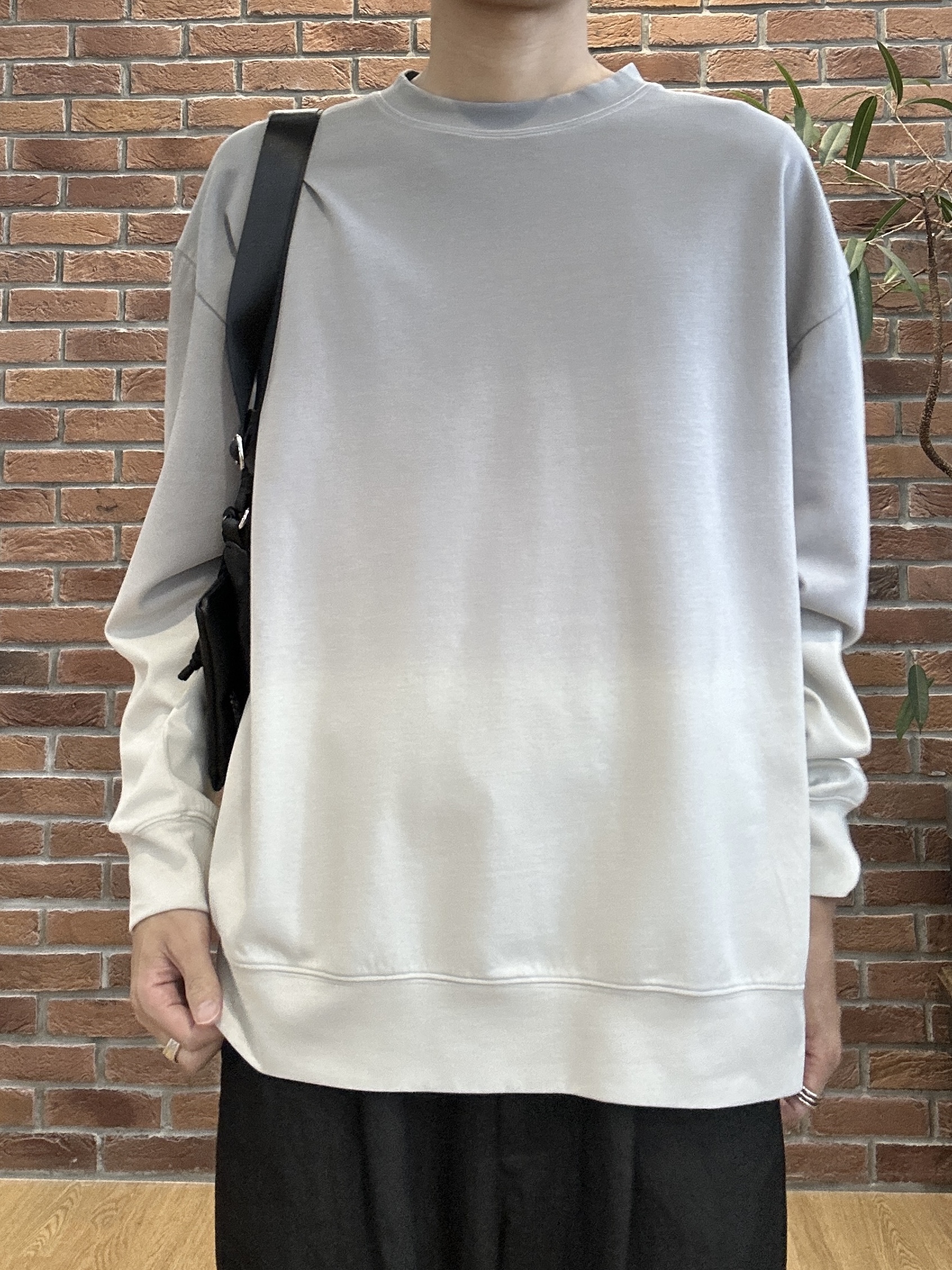 ドイさんの「tk.TAKEO KIKUCHI｜【セットアップ可／洗濯機OK】デニムライク ワイドパンツ」を使ったコーディネート