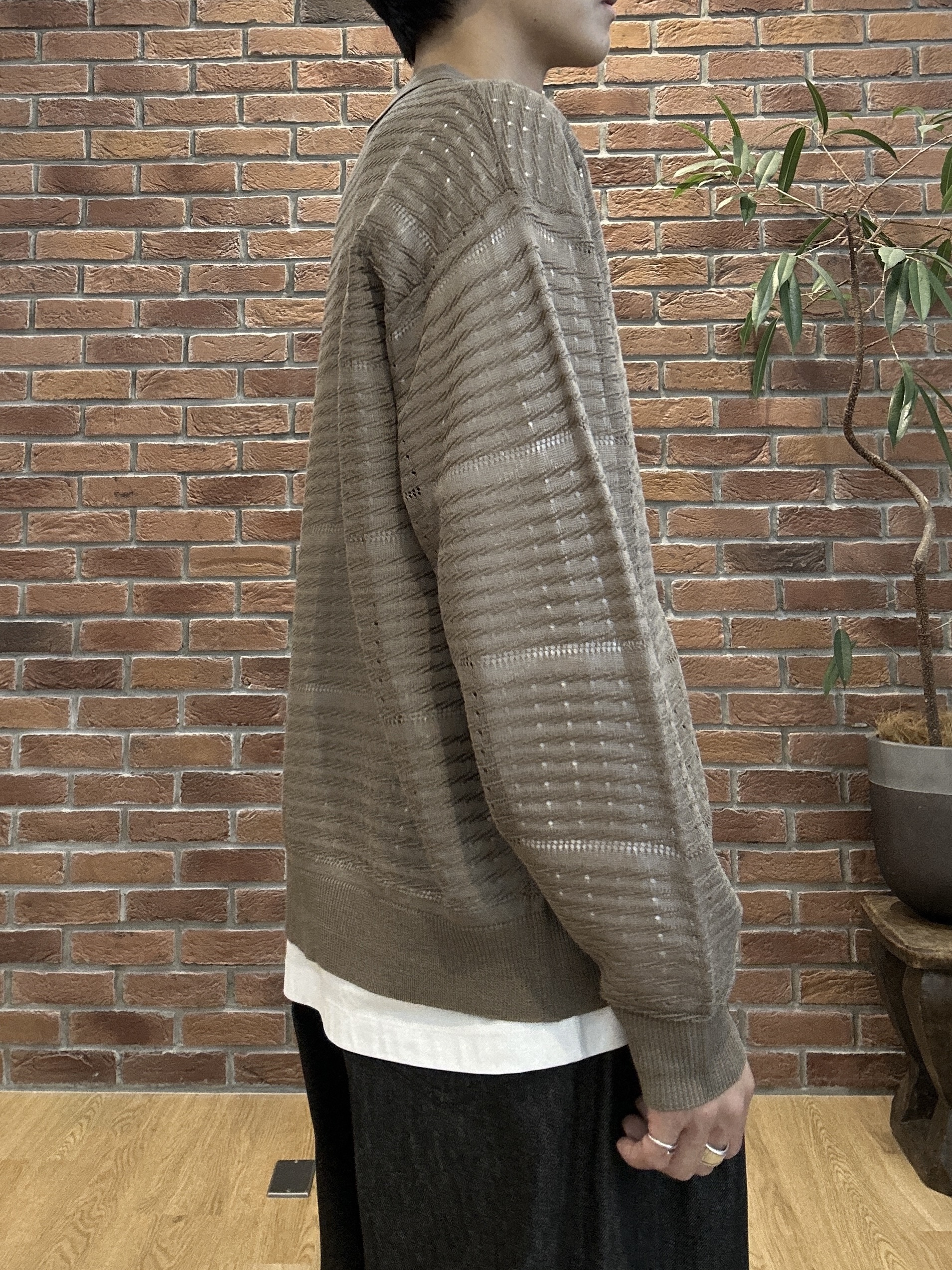 ドイさんの「tk.TAKEO KIKUCHI｜【色褪せしにくいデニム】Comfy Fadeless Denim Seriesワイドストレートデニム」を使ったコーディネート