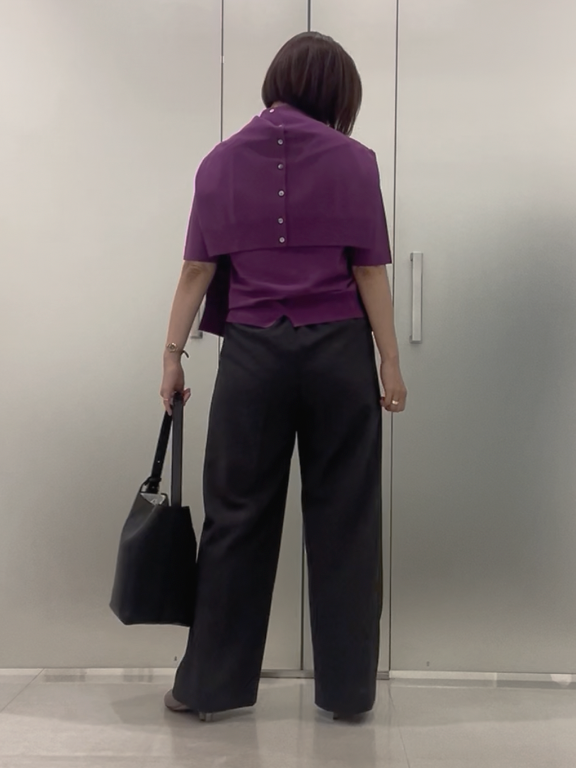 まどかさんの「UNTITLED｜【アンサンブル可能/秋羽織り】コンパクトニットカーディガン」を使ったコーディネート
