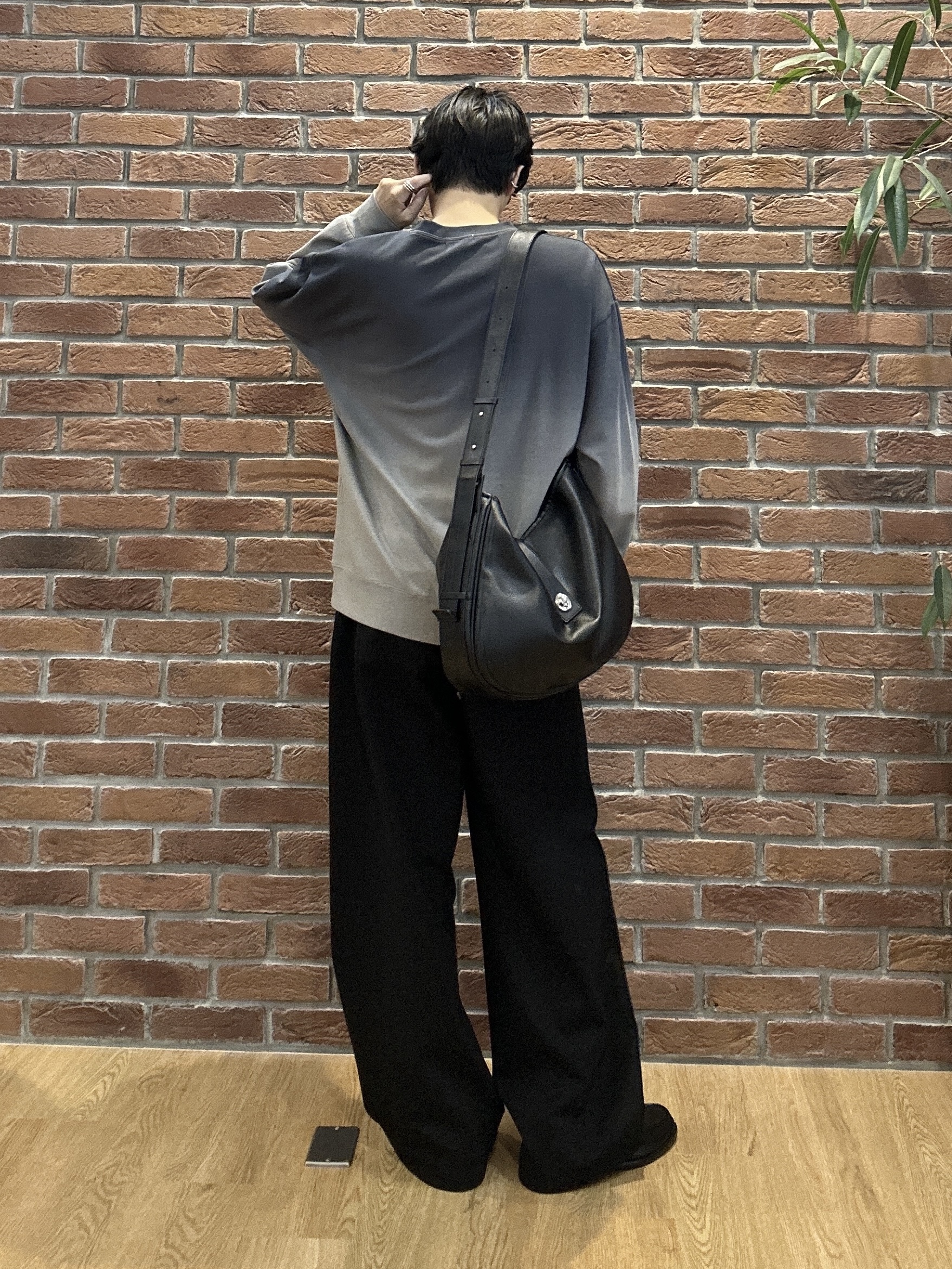 ドイさんの「tk.TAKEO KIKUCHI｜【A4サイズOK】ラウンドギャザーショルダーバッグ」を使ったコーディネート