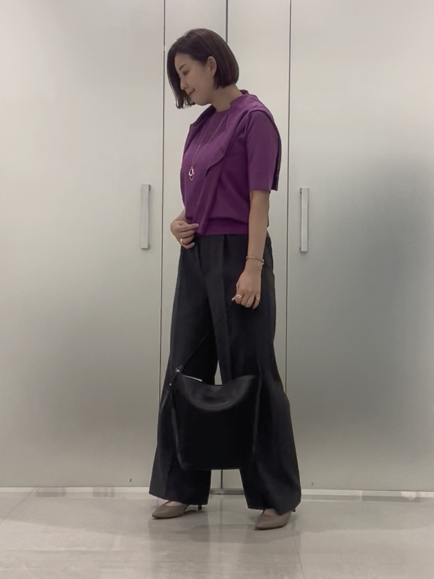 まどかさんの「UNTITLED｜【アンサンブル可能/秋羽織り】コンパクトニットカーディガン」を使ったコーディネート