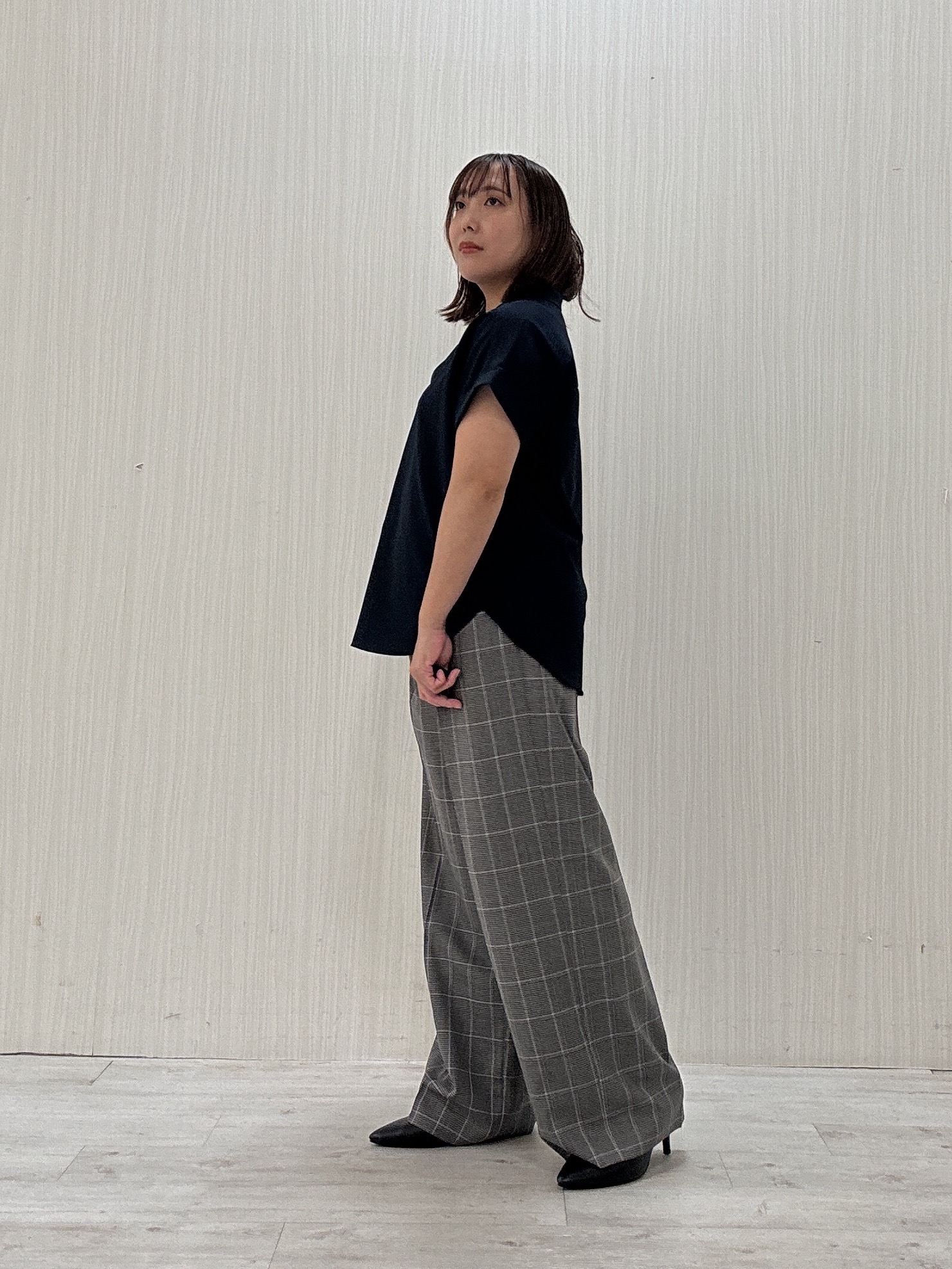 ayakaさんの「UNTITLED｜【残暑も快適/セットアップ可/接触冷感】エアリークールブラウス」を使ったコーディネート