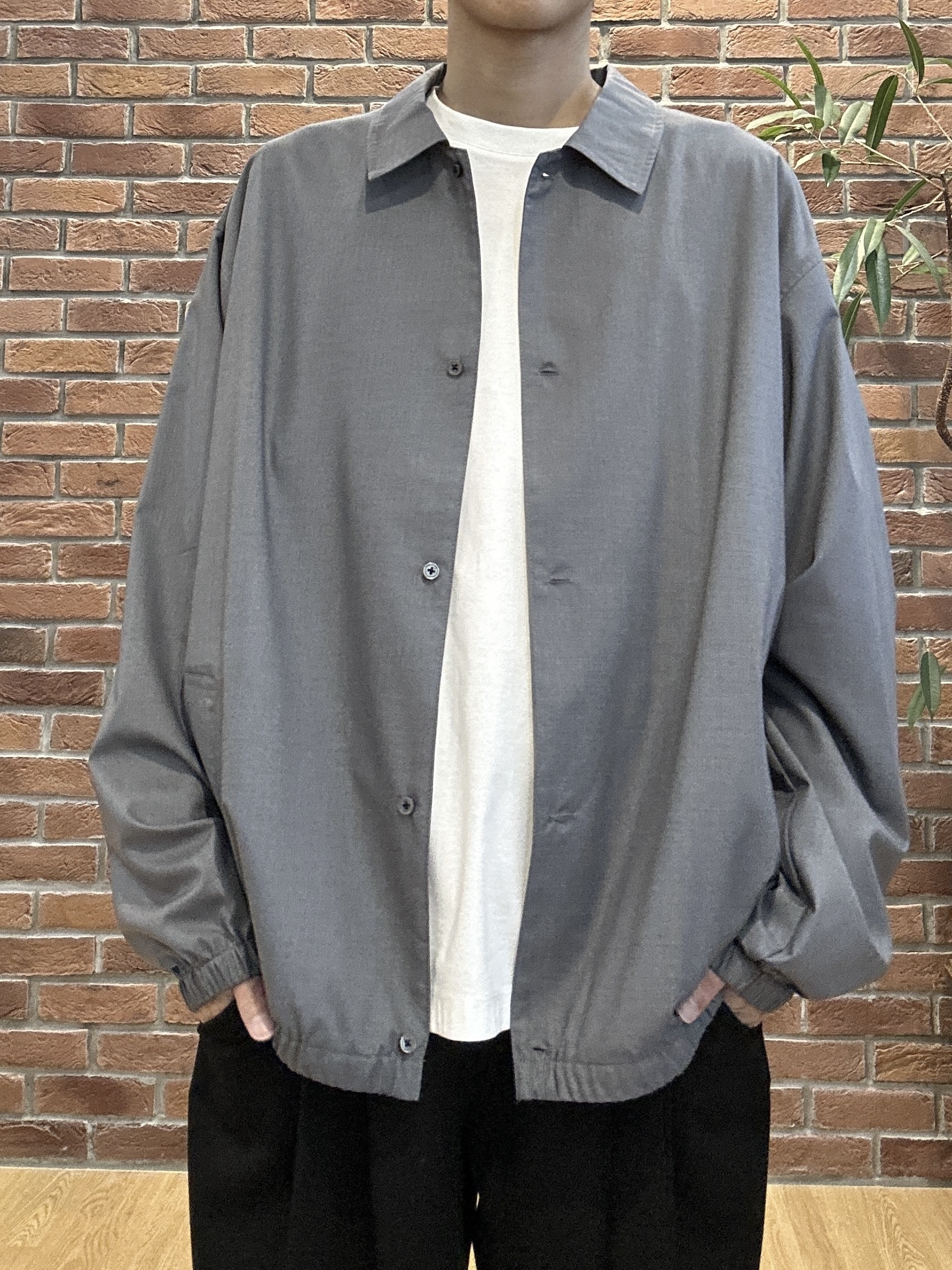 ドイさんの「tk.TAKEO KIKUCHI｜【接触冷感／吸水速乾】クールドライコットンTシャツ」を使ったコーディネート