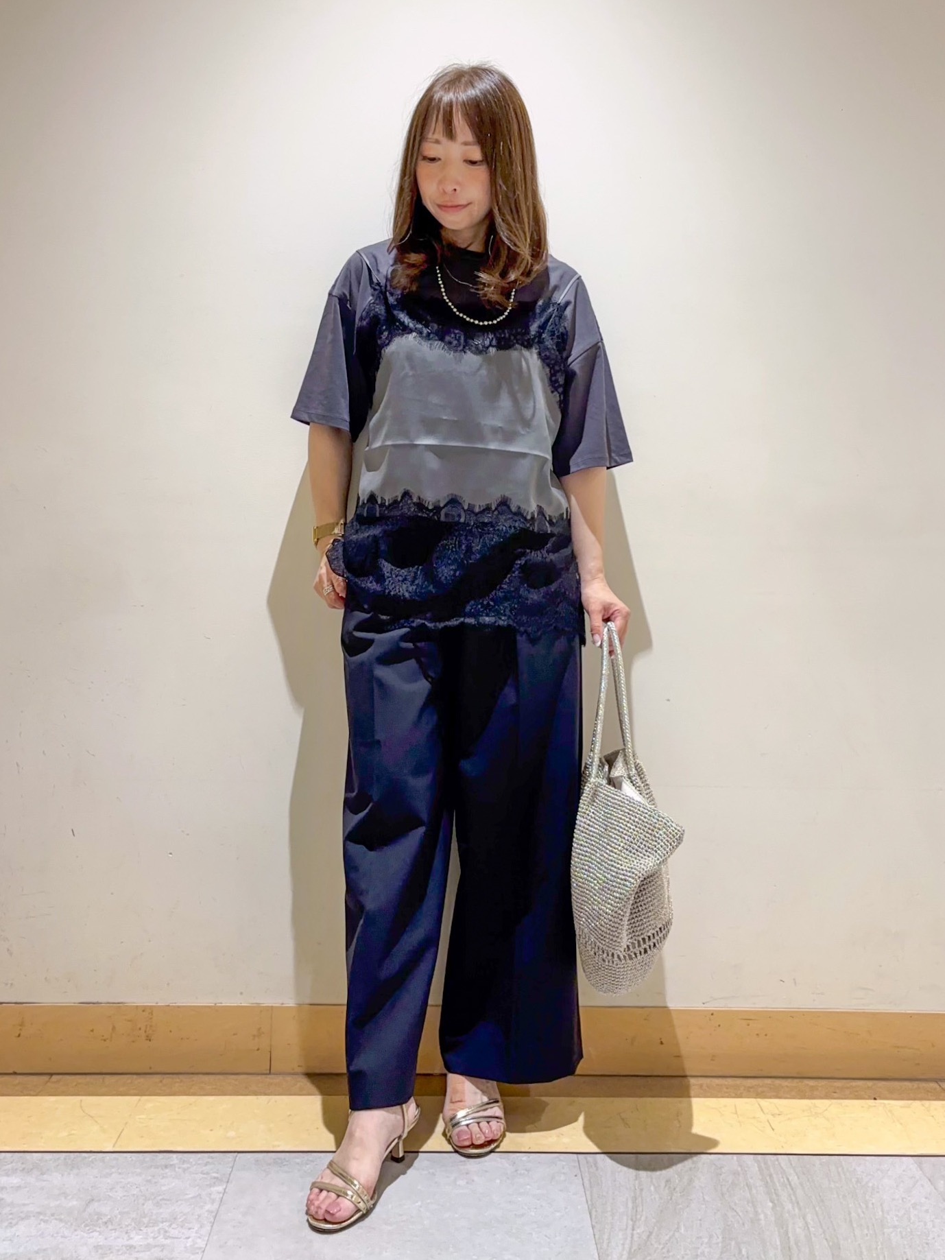 sattoさんの「UNTITLED｜【1枚でもセットでも】レースキャミ付きプルオーバー」を使ったコーディネート