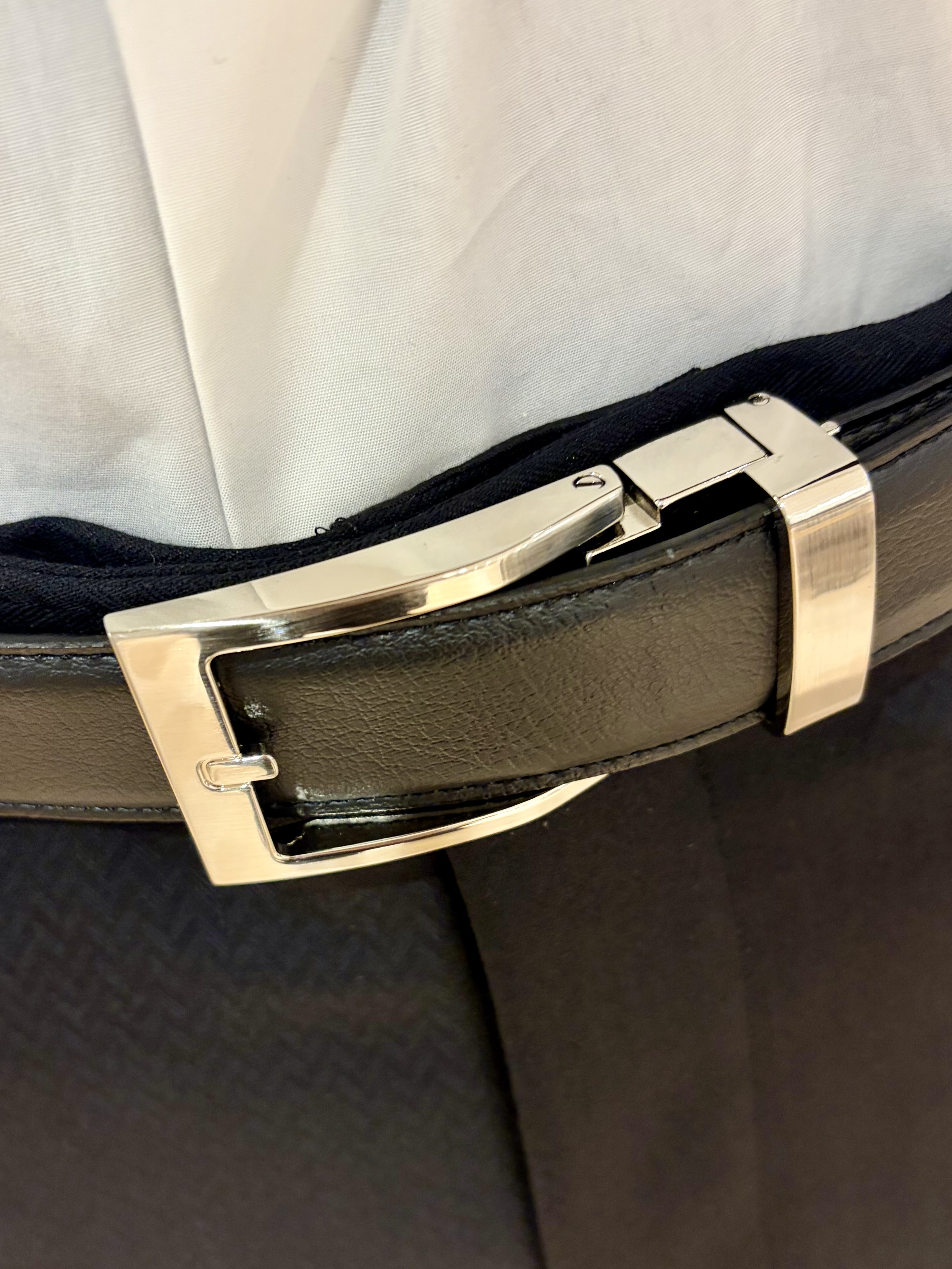 阿部智春さんの「TAKEO KIKUCHI｜【Made in JAPAN】矢絣（やがすり）スーツ／スリーピース対応」を使ったコーディネート