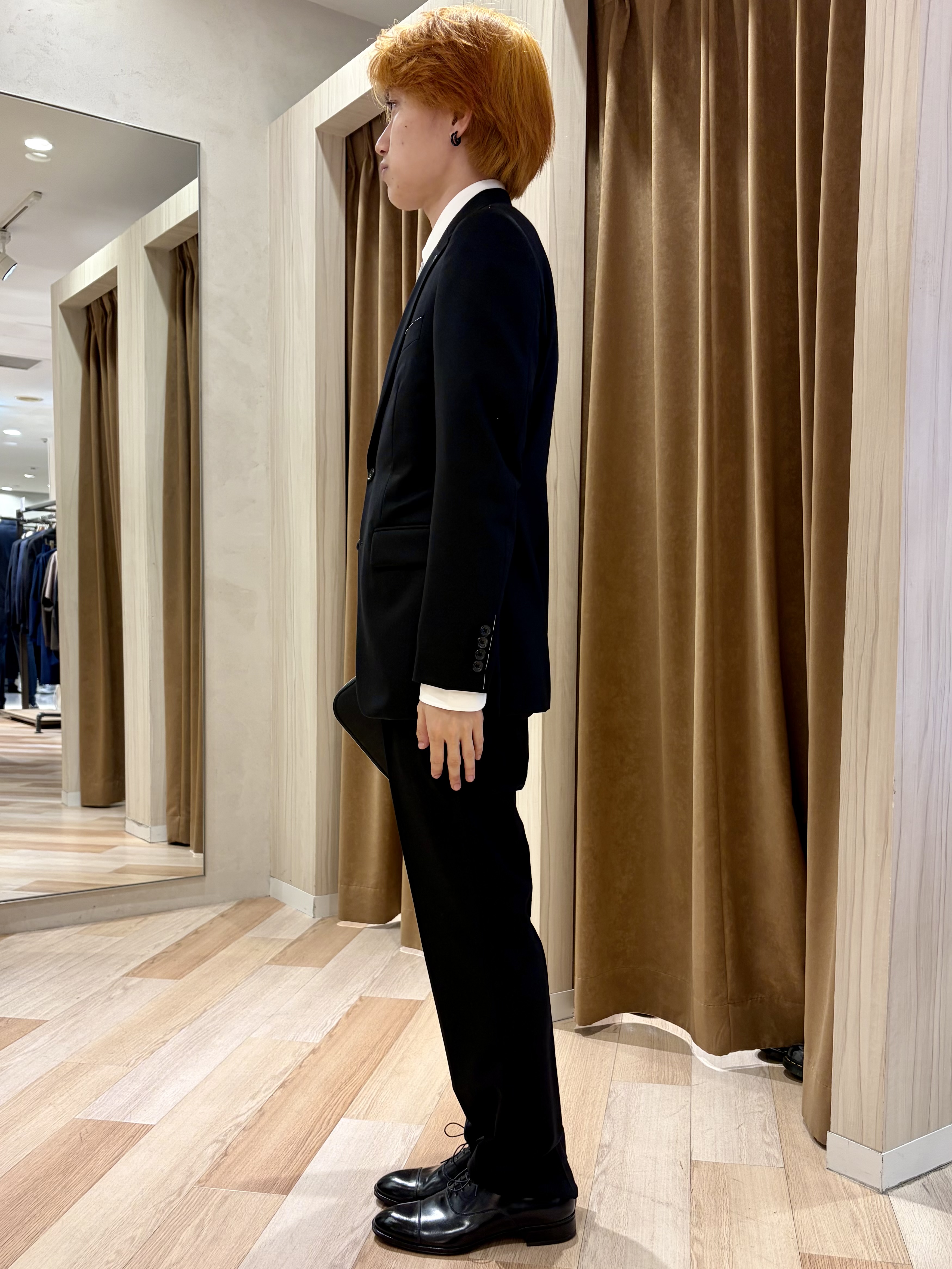 阿部智春さんの「TAKEO KIKUCHI｜【Made in JAPAN】矢絣（やがすり）スーツ／スリーピース対応」を使ったコーディネート