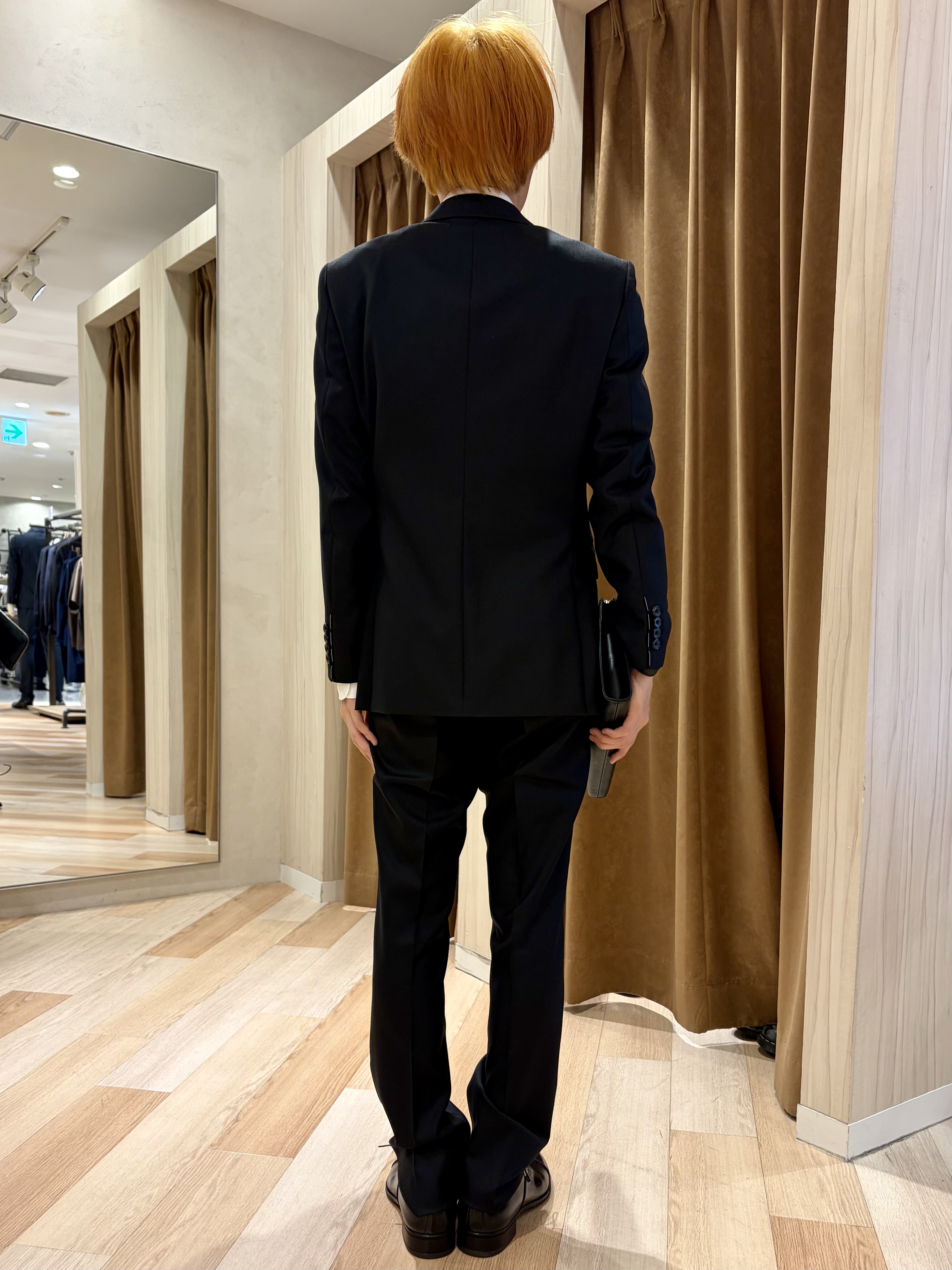 阿部智春さんの「TAKEO KIKUCHI｜【Made in JAPAN】矢絣（やがすり）スーツ／スリーピース対応」を使ったコーディネート