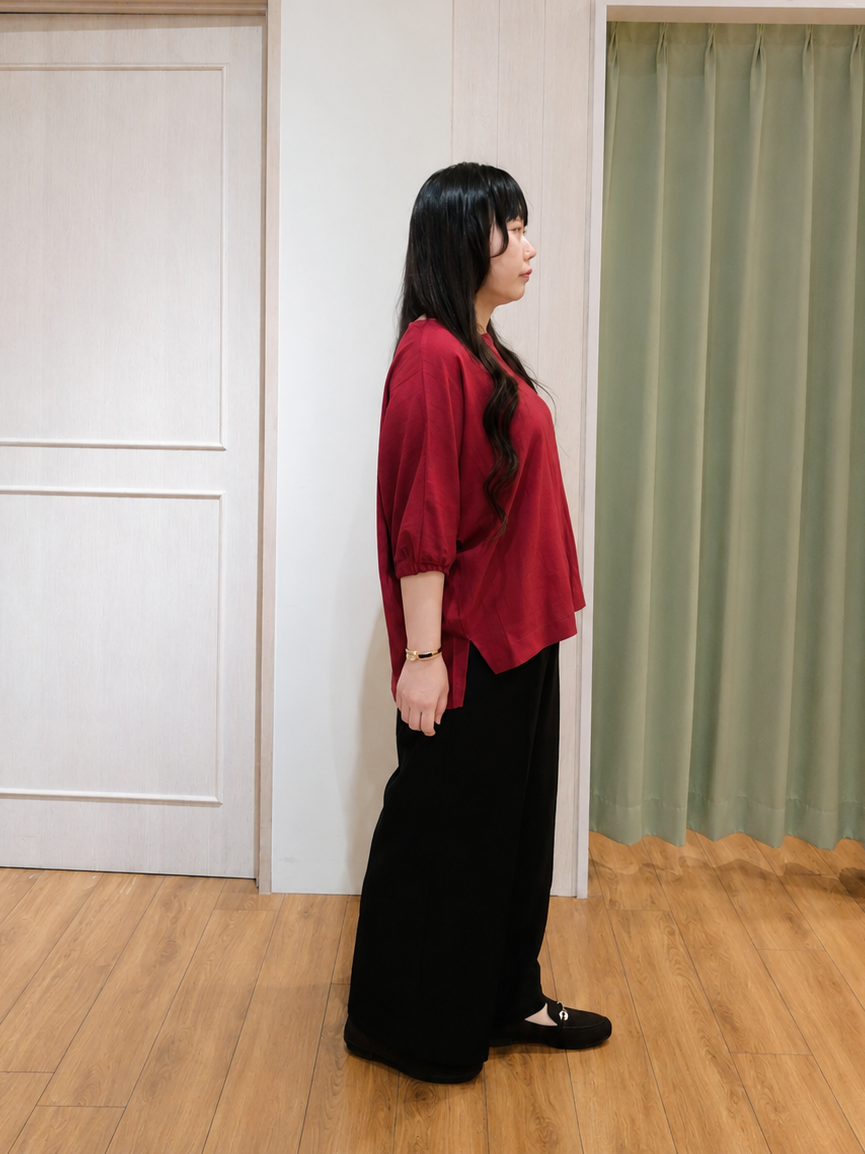 あきなさんの「SHOO･LA･RUE｜【インせず着られる/洗濯後しわになりにくい】しぼしぼドルマンブラウス」を使ったコーディネート