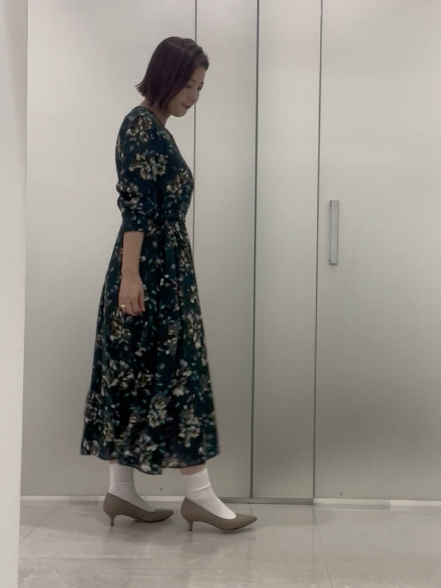まどかさんの「UNTITLED｜フラワープリントワンピース」を使ったコーディネート