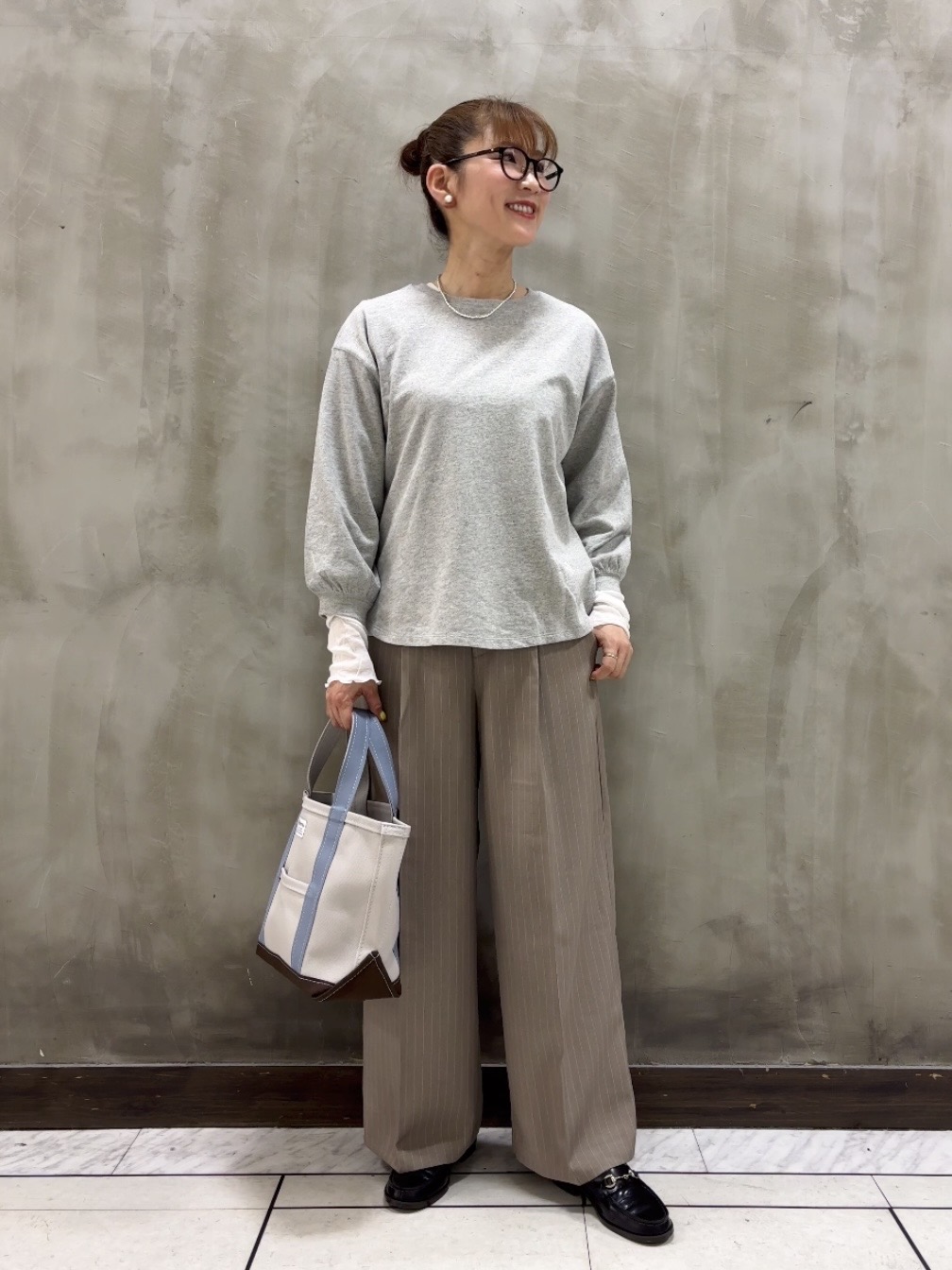 Yasucoさんの「Dessin｜バックヘンリーカットソー長袖」を使ったコーディネート