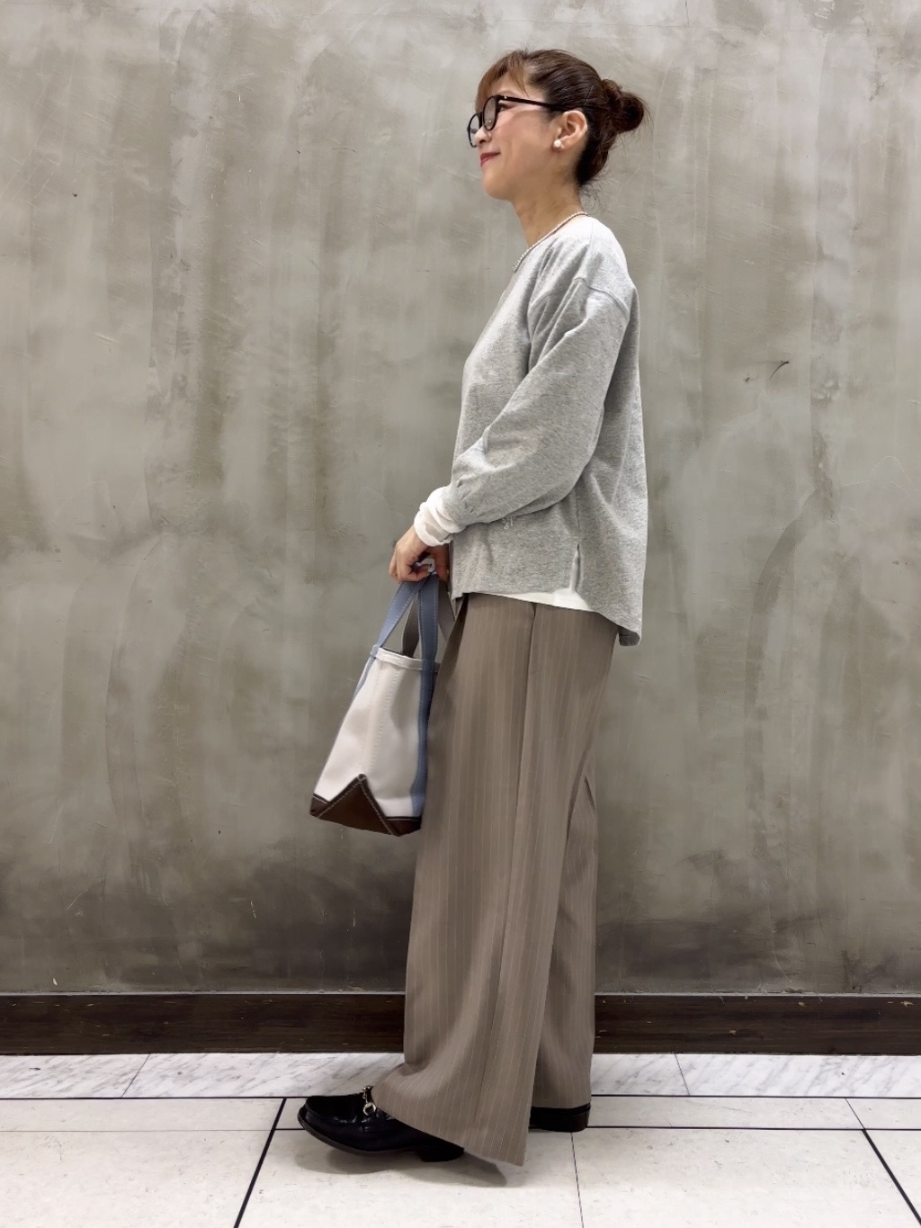 Yasucoさんの「Dessin｜バックヘンリーカットソー長袖」を使ったコーディネート