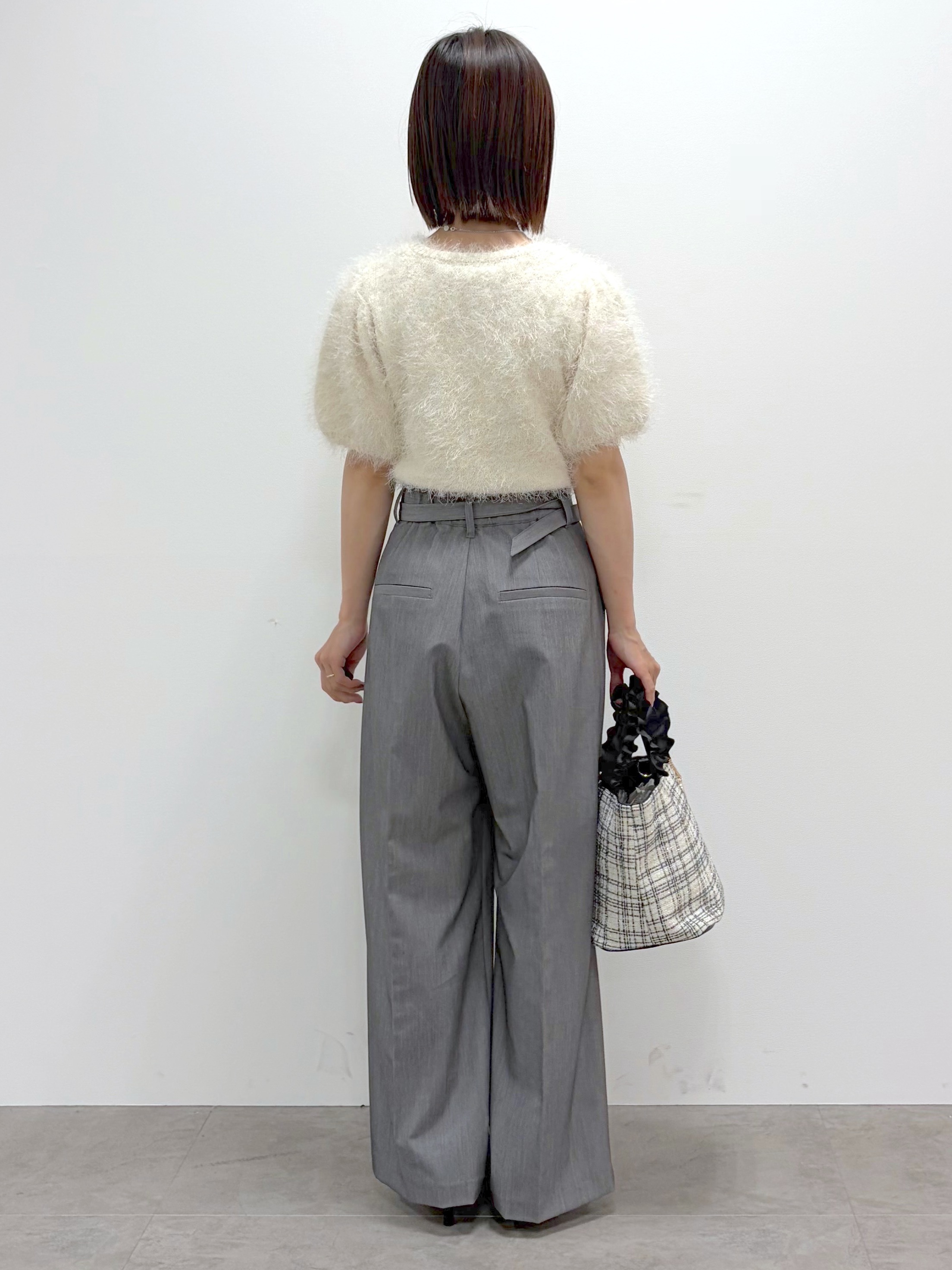 kozuさんの「index｜ふわふわフェザーコンパクトニット【洗濯機OK】」を使ったコーディネート