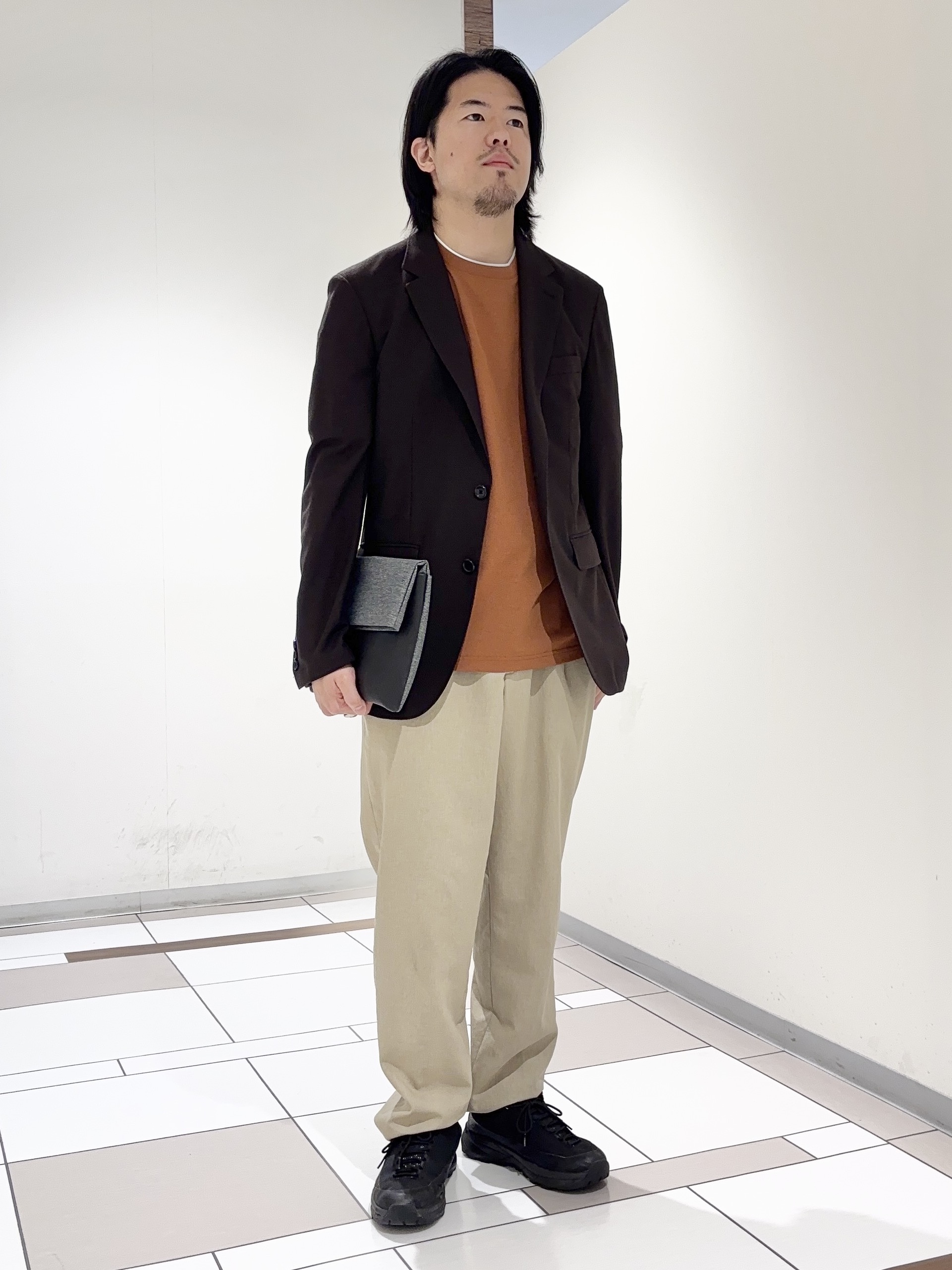 及川さんの「TAKEO KIKUCHI｜【抗菌防臭】CALCULO（R）ジャージ ジャケット」を使ったコーディネート