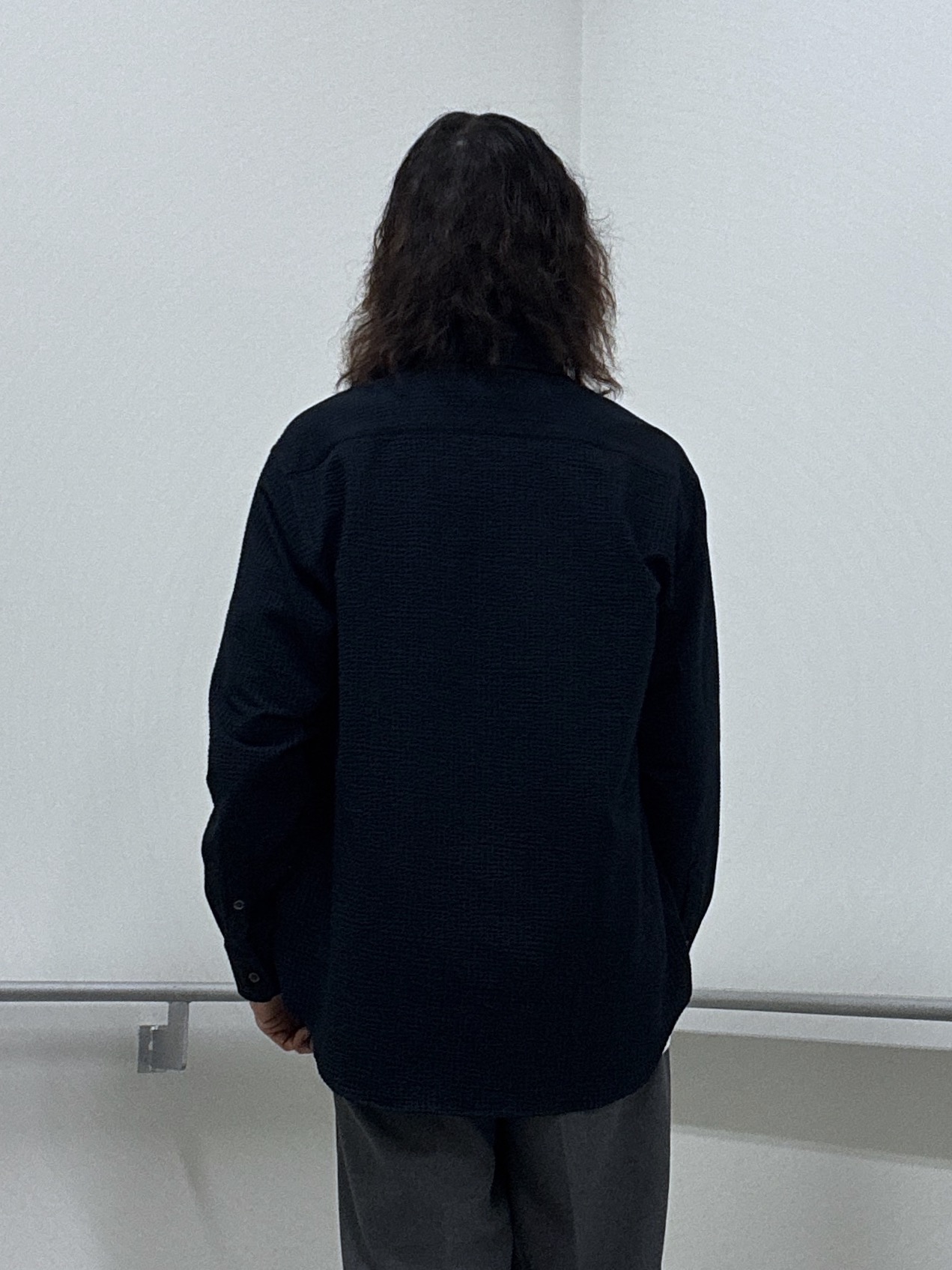 おーのさんの「TAKEO KIKUCHI｜【抗菌防臭/シーズンレス】シアサッカー ジャージシャツ」を使ったコーディネート