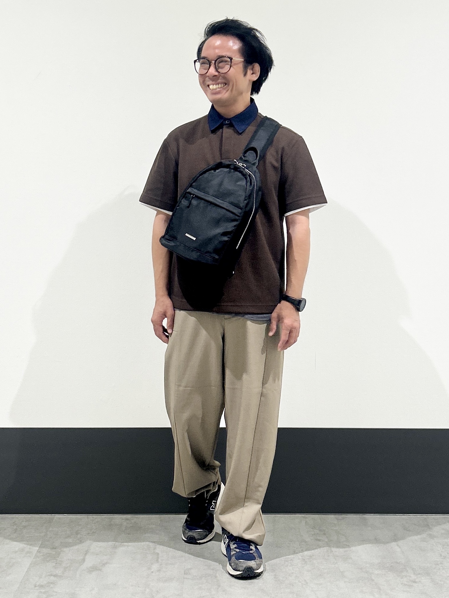 KENJI Iさんの「THE SHOP TK｜【洗濯機OK】デニム襟 半袖ポロシャツ」を使ったコーディネート
