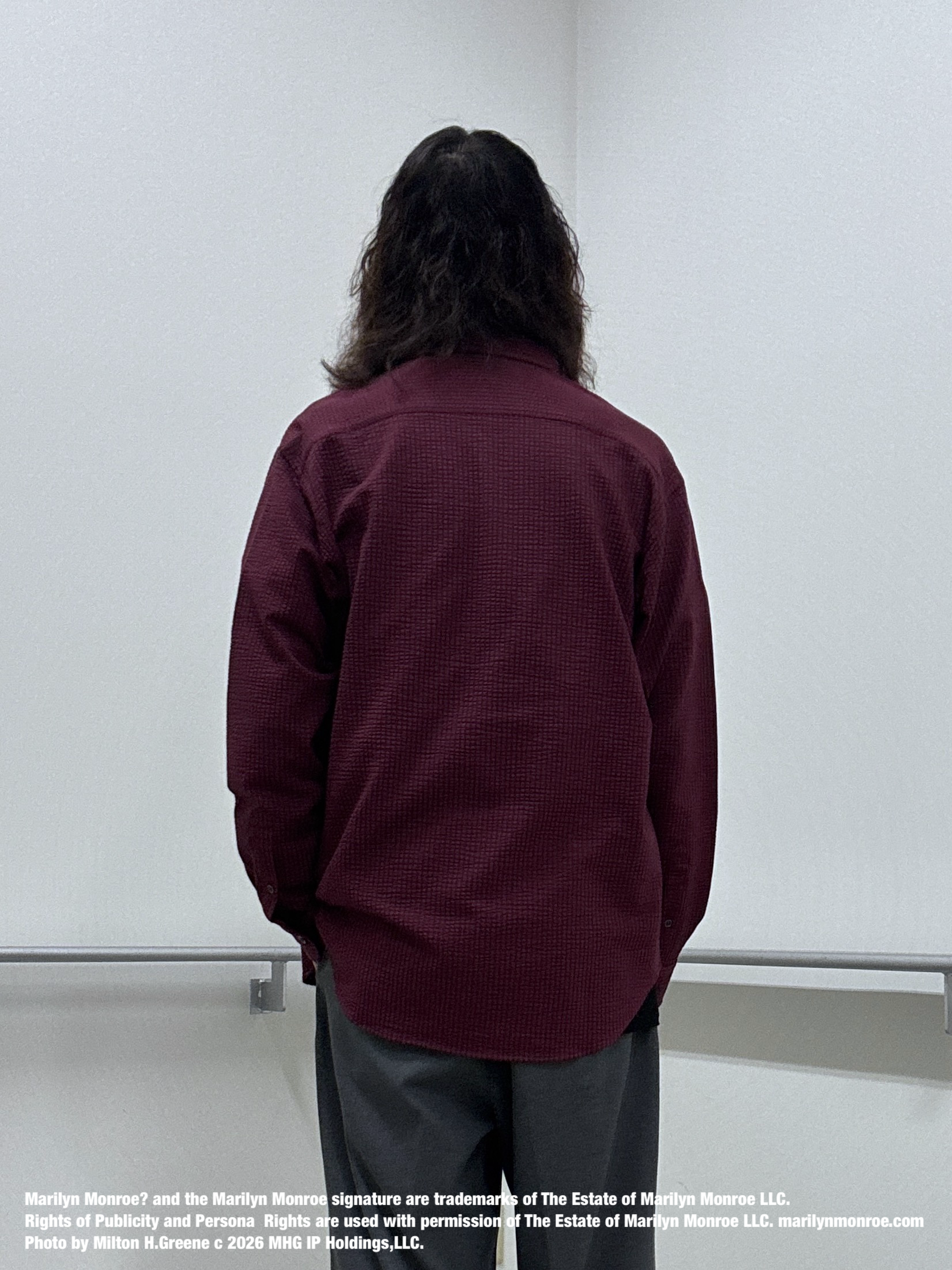おーのさんの「TAKEO KIKUCHI｜【抗菌防臭/シーズンレス】シアサッカー ジャージシャツ」を使ったコーディネート