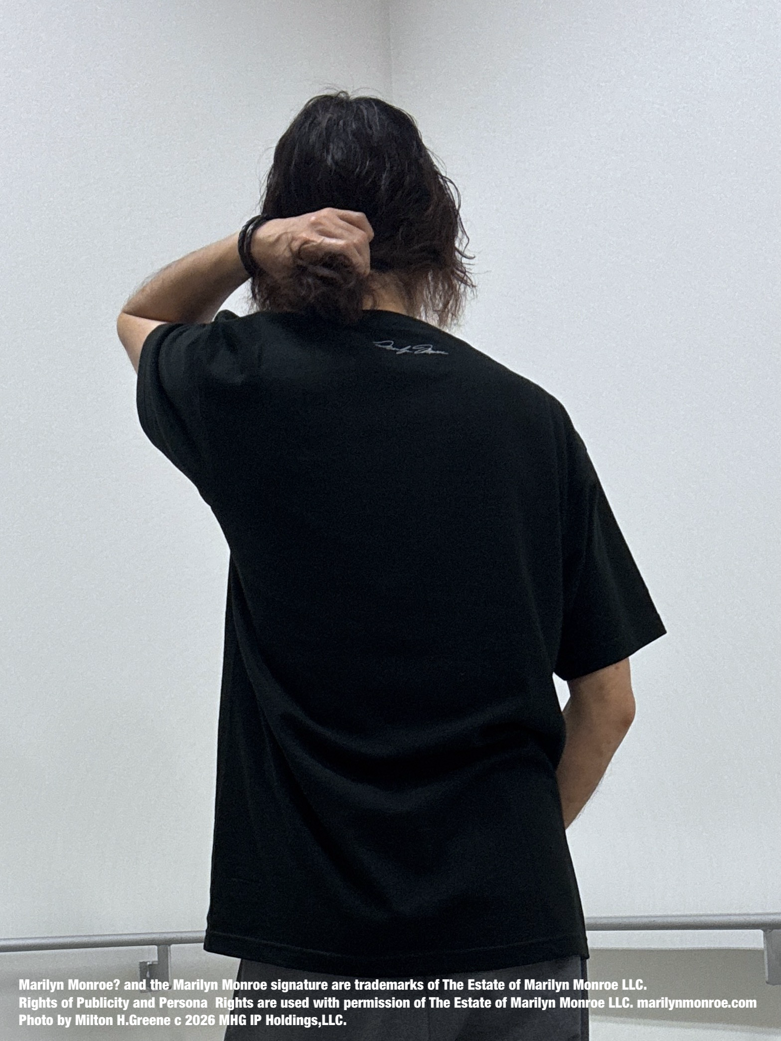 おーのさんの「TAKEO KIKUCHI｜【抗菌防臭/シーズンレス】シアサッカー ジャージシャツ」を使ったコーディネート