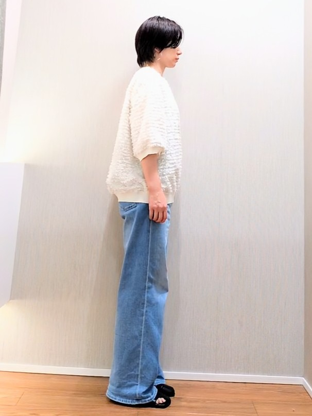 ミズタさんの「UNTITLED｜【秋映え/体型カバー】フェザージャガードプルオーバー」を使ったコーディネート