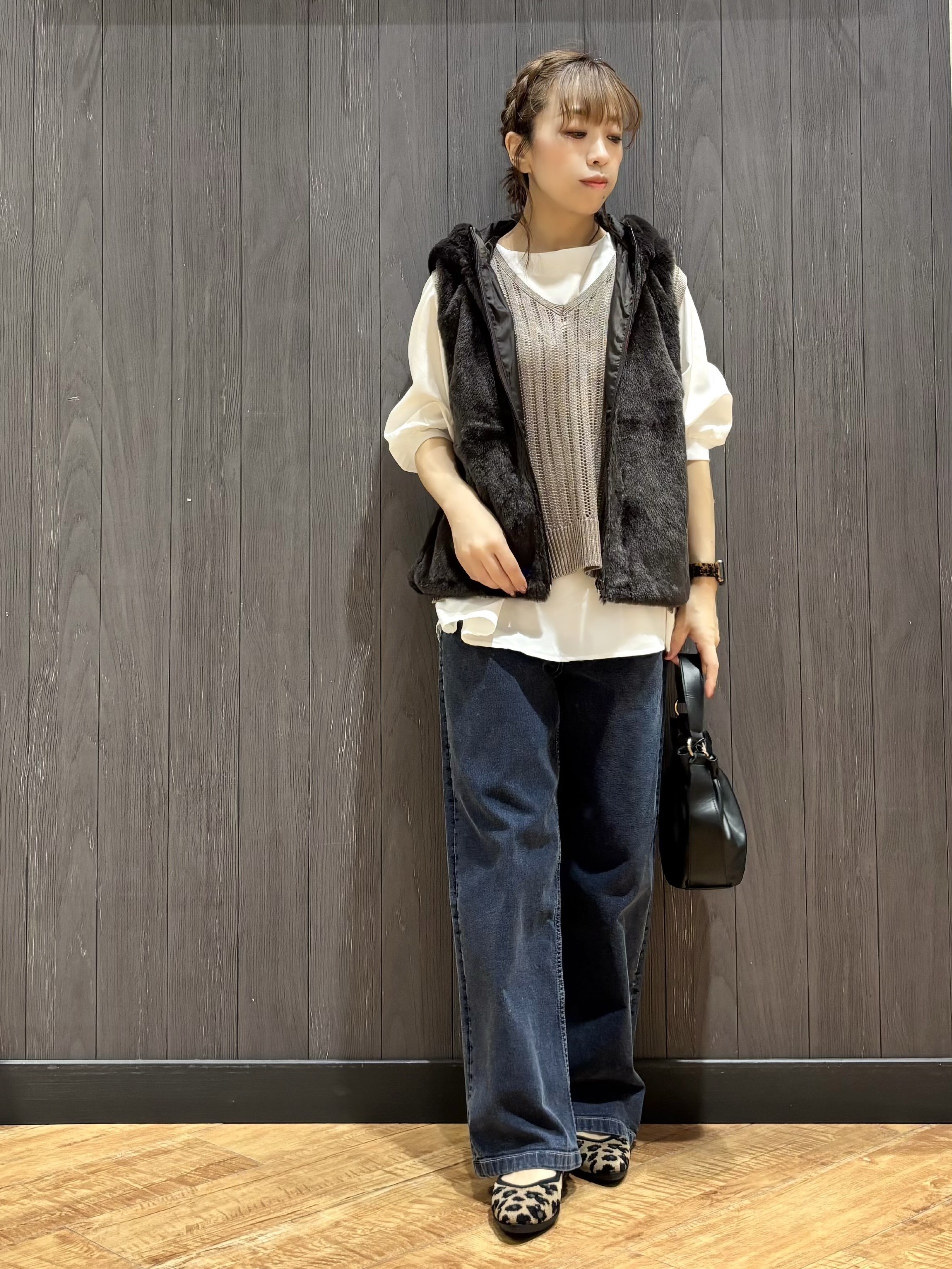 meiさんの「SHOO･LA･RUE｜【洗濯機可/撥水/マルチWAY】ファーライナー付き 毎日の欲張りマンパ」を使ったコーディネート