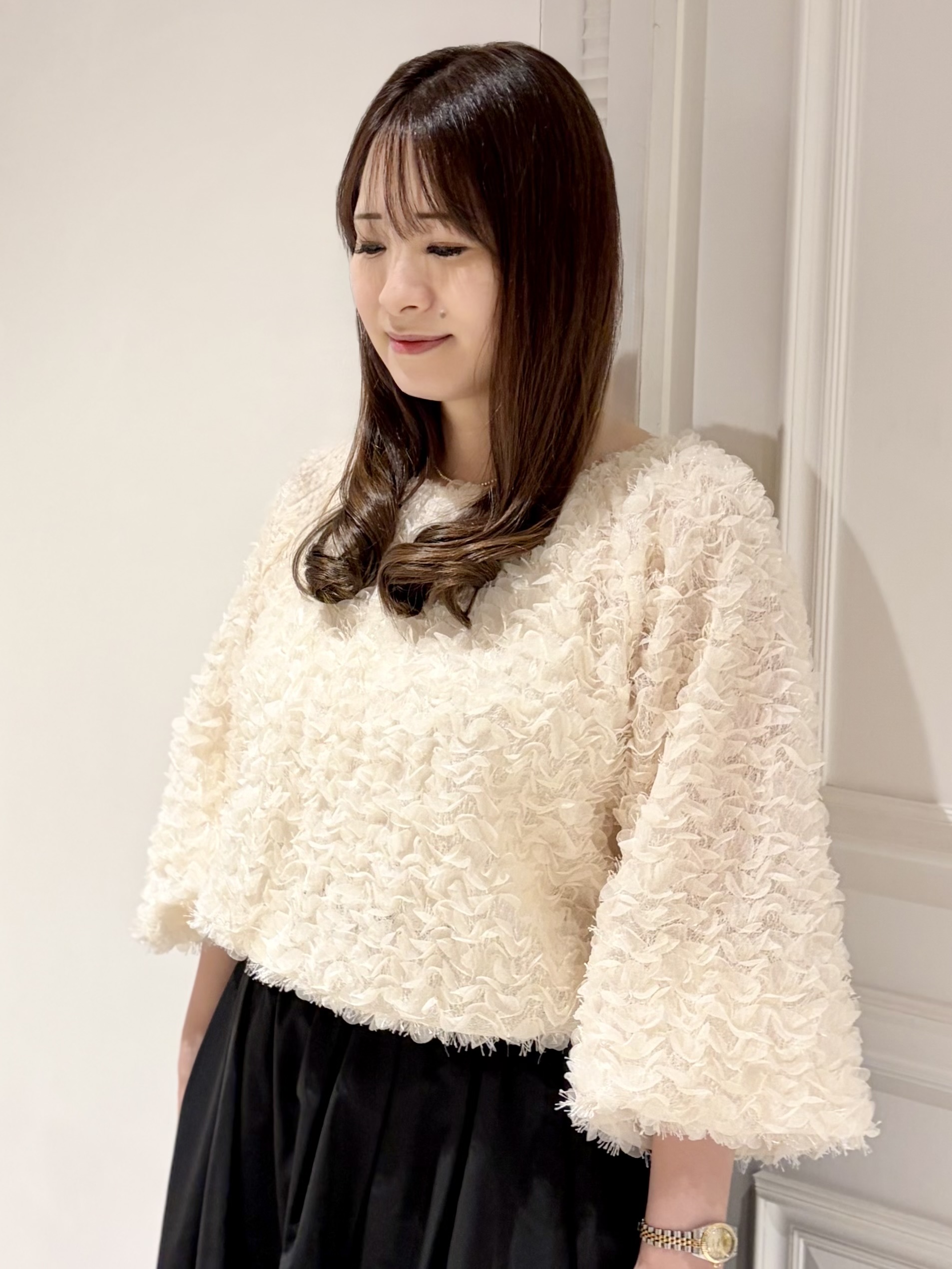 minowaさんの「DRESSTERIOR｜provoke（プロヴォーク）【別注】 フワラーモチーフブラウス」を使ったコーディネート