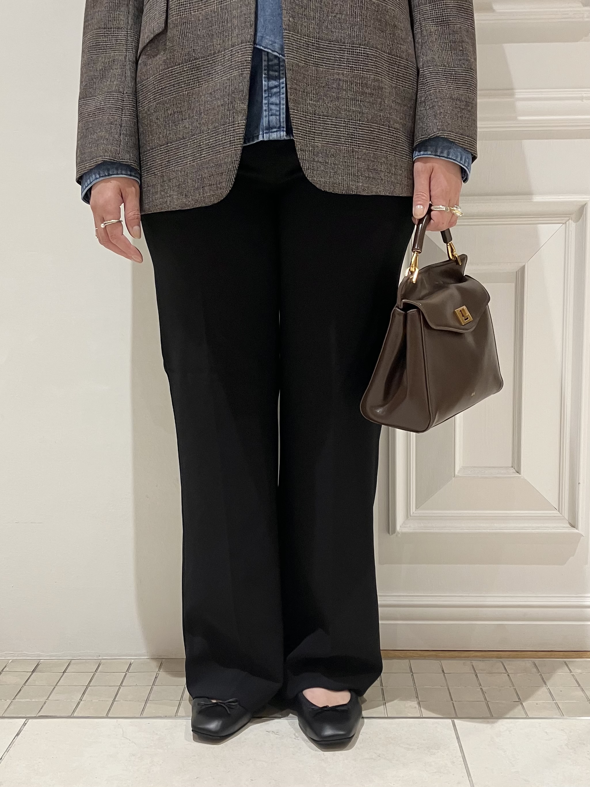 TAJIさんの「DRESSTERIOR｜【取り外し可能】2WAYデニムボウタイシャツ」を使ったコーディネート