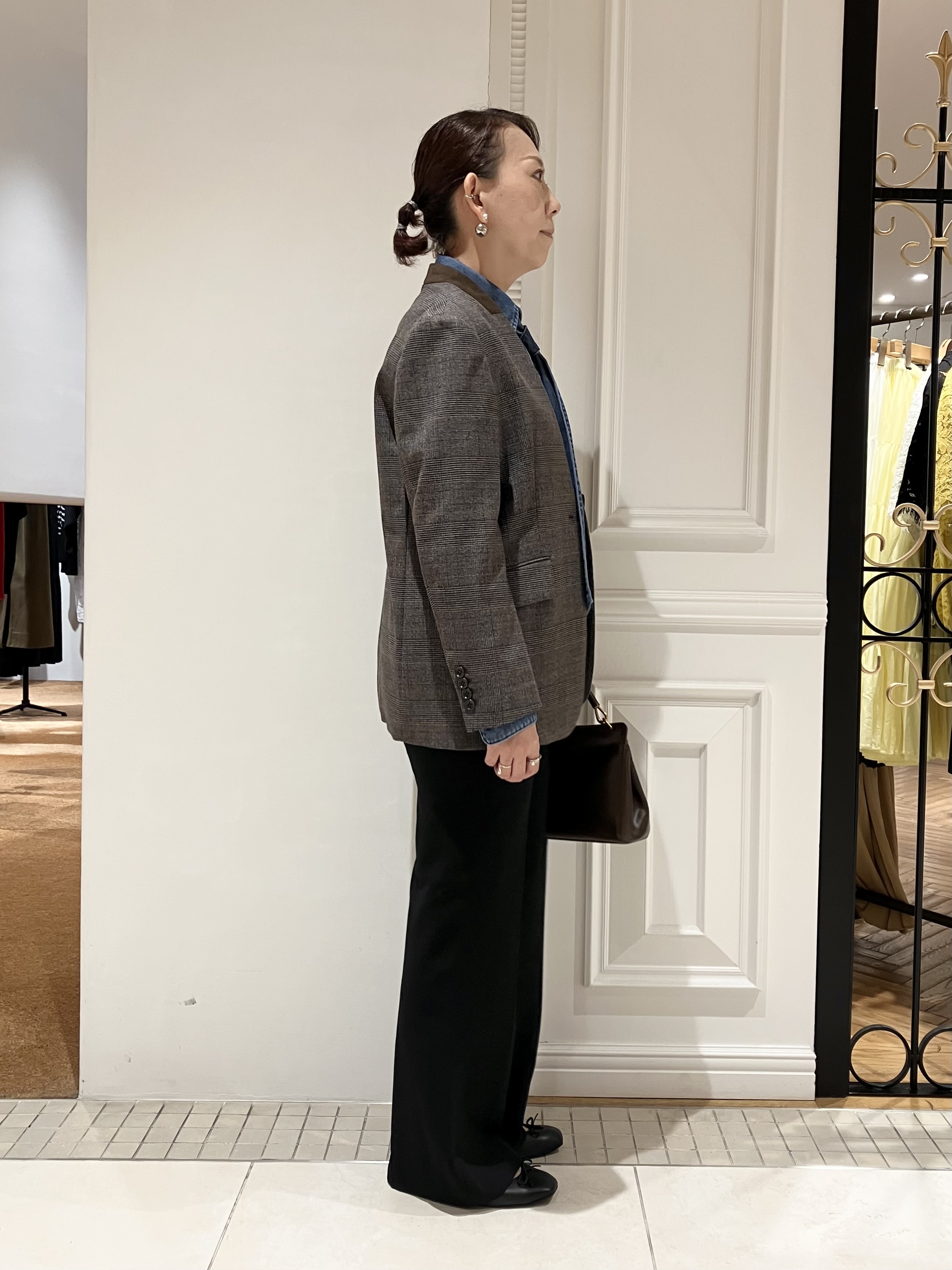 TAJIさんの「DRESSTERIOR｜【取り外し可能】2WAYデニムボウタイシャツ」を使ったコーディネート