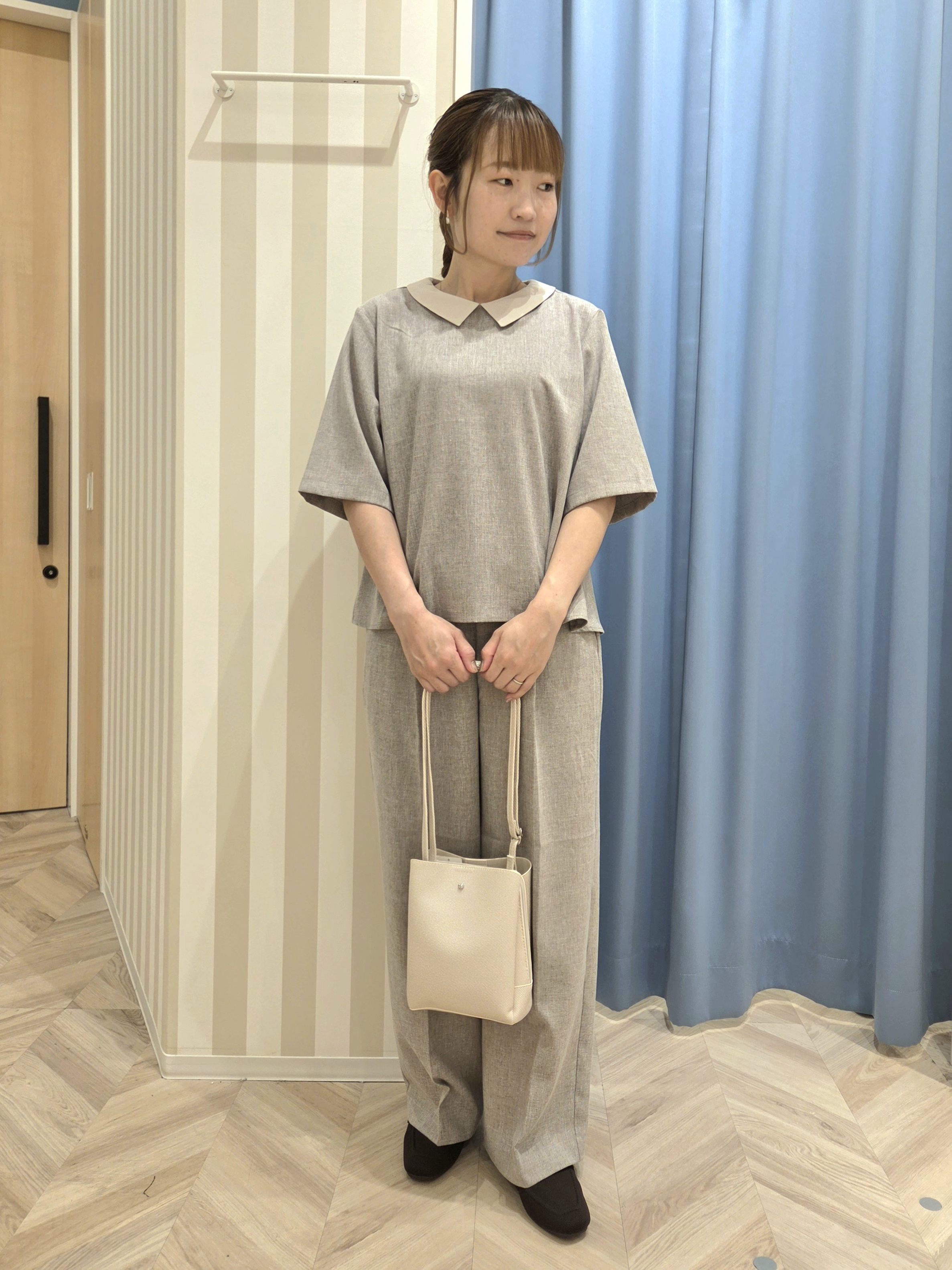 Ikumiさんの「SHOO･LA･RUE｜【通気性〇/イージーケア/セットアップ可】サマーツイード調 襟付き半袖ブラウス」を使ったコーディネート