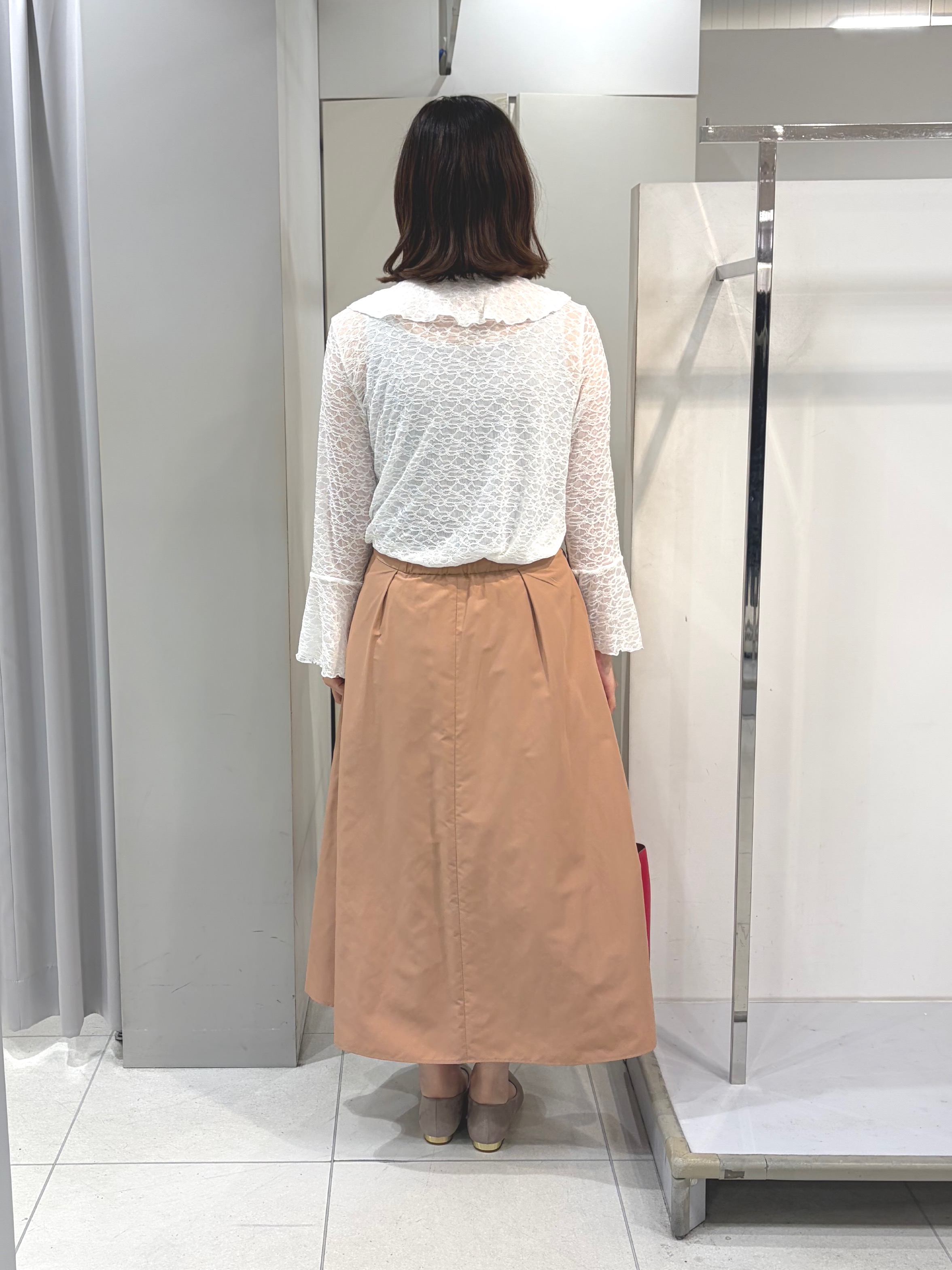 AZUSAさんの「Reflect｜【洗える】フリルレースブラウス」を使ったコーディネート