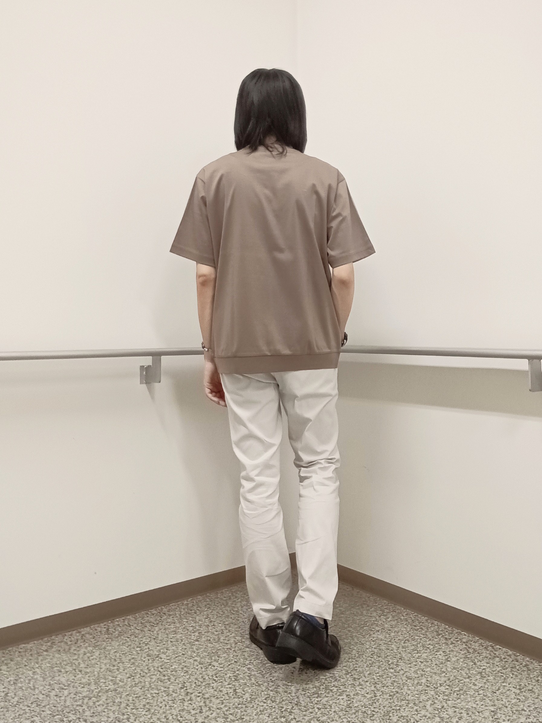 moritaさんの「TAKEO KIKUCHI｜【抗菌防臭/シーズンレス】シアサッカー ジャージシャツ」を使ったコーディネート