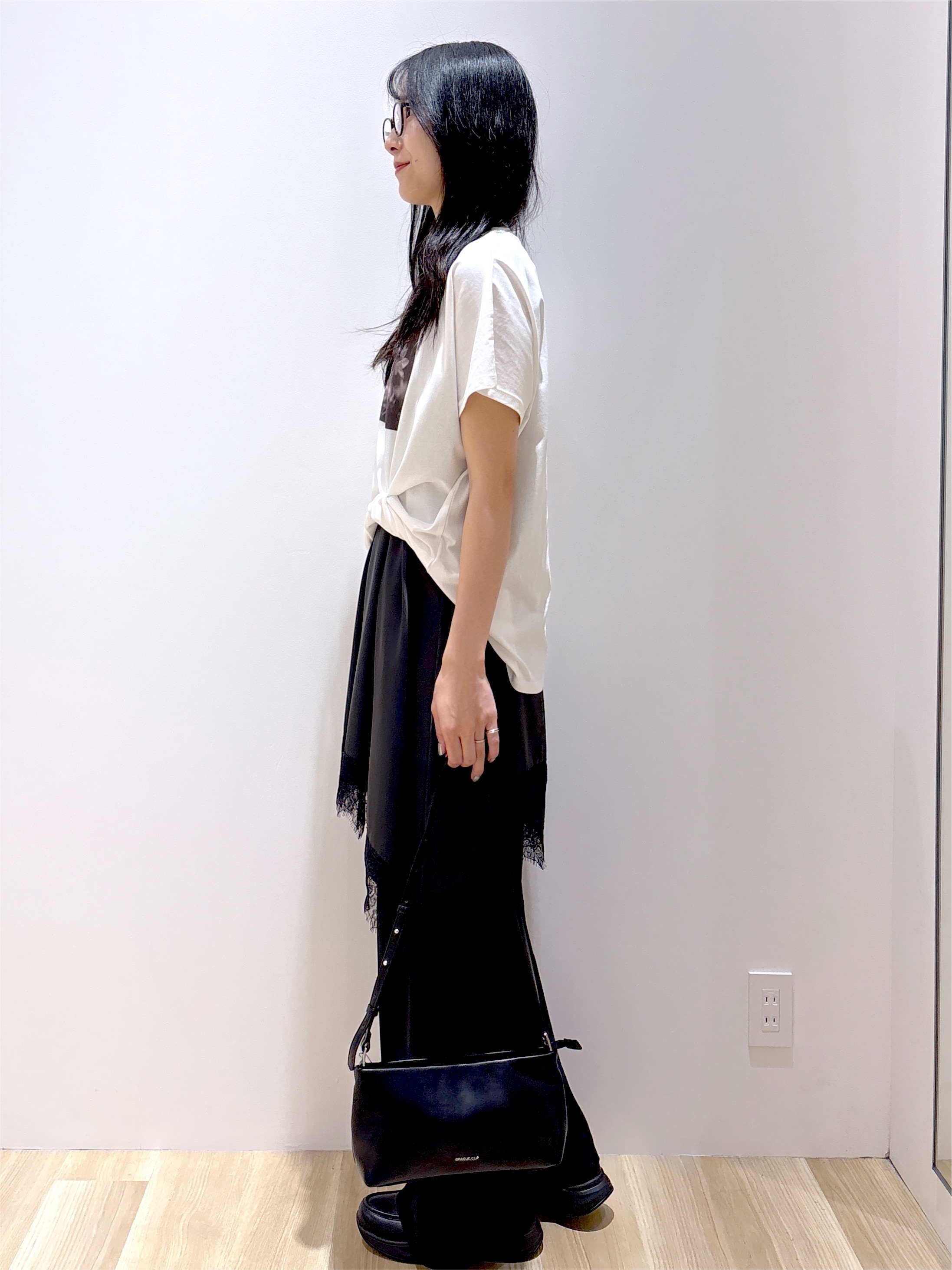 sachikoさんの「OPAQUE.CLIP｜フォトプリントTシャツ【洗濯機OK】」を使ったコーディネート