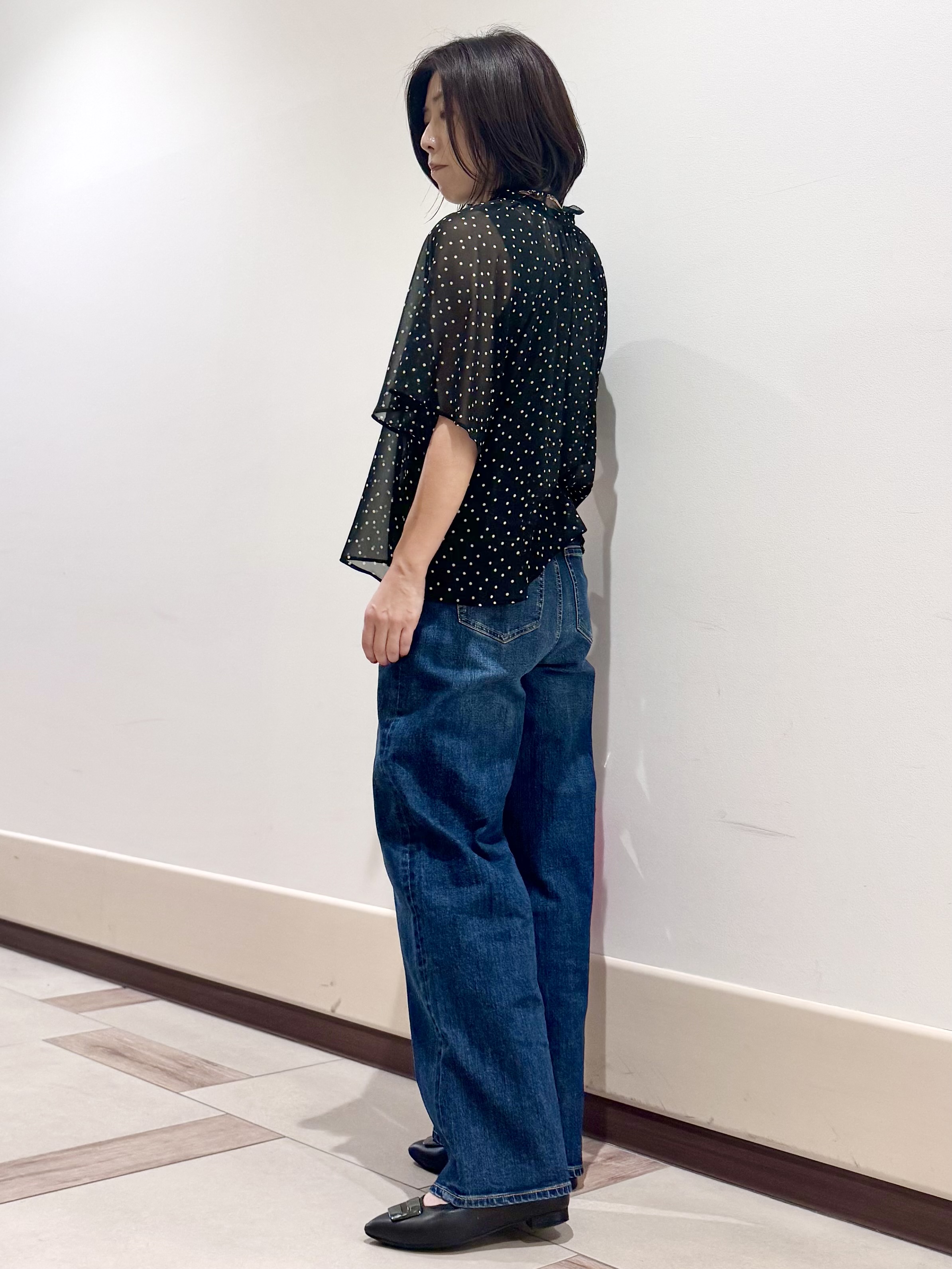 kaeさんの「Reflect｜【セットアップ／手洗い可】ドット柄シアーブラウス」を使ったコーディネート