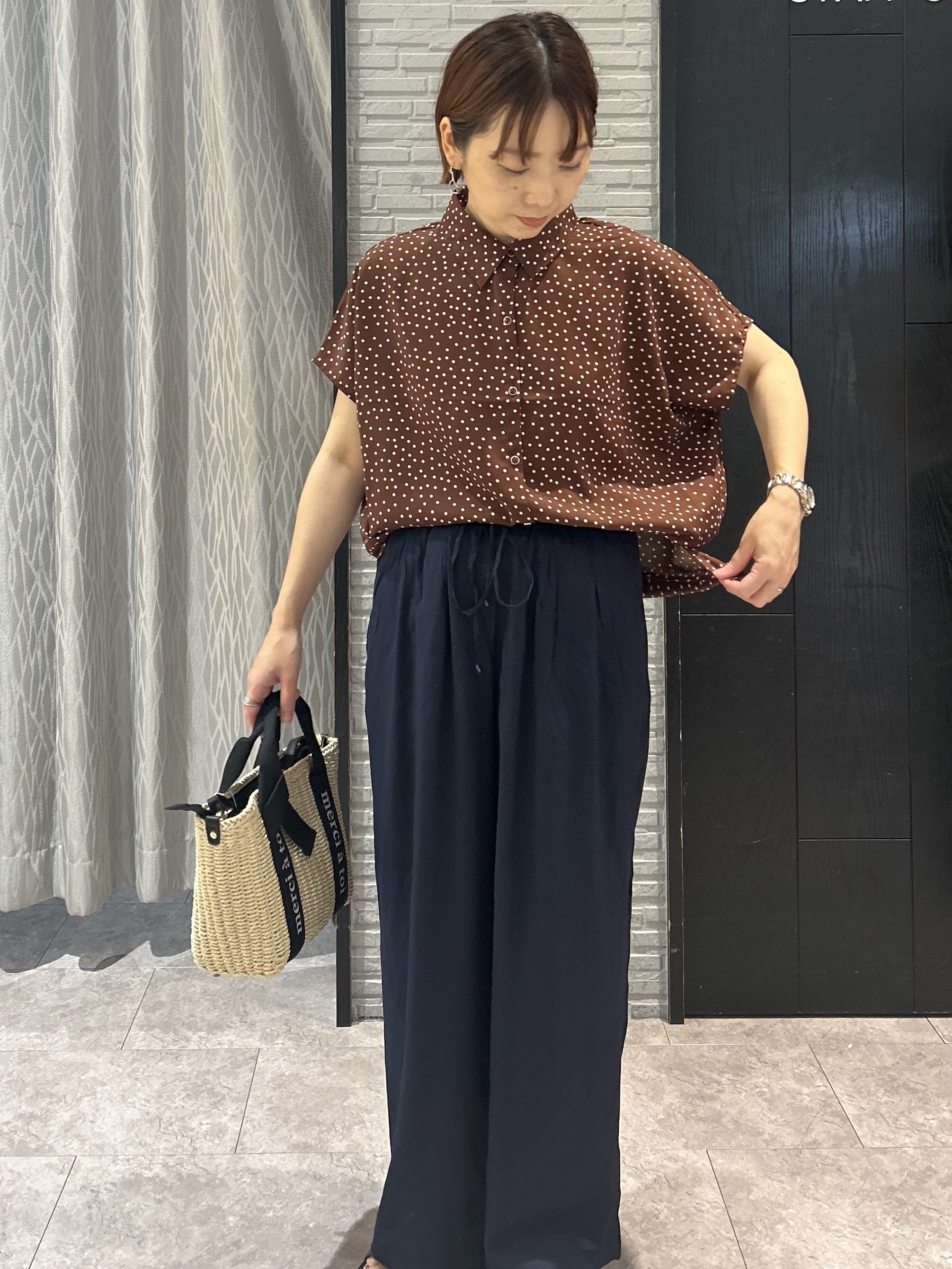 ga_riさんの「THE SHOP TK｜大人のためのドット柄 襟付きブラウス」を使ったコーディネート