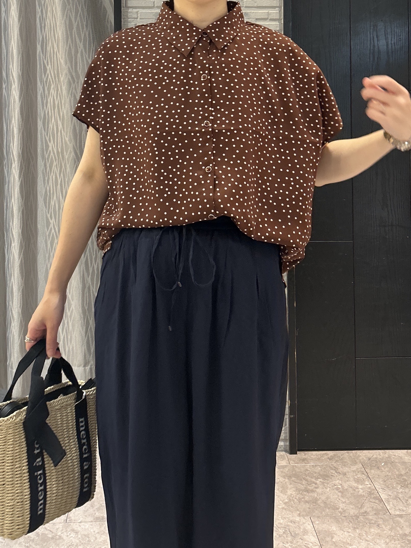 ga_riさんの「THE SHOP TK｜大人のためのドット柄 襟付きブラウス」を使ったコーディネート