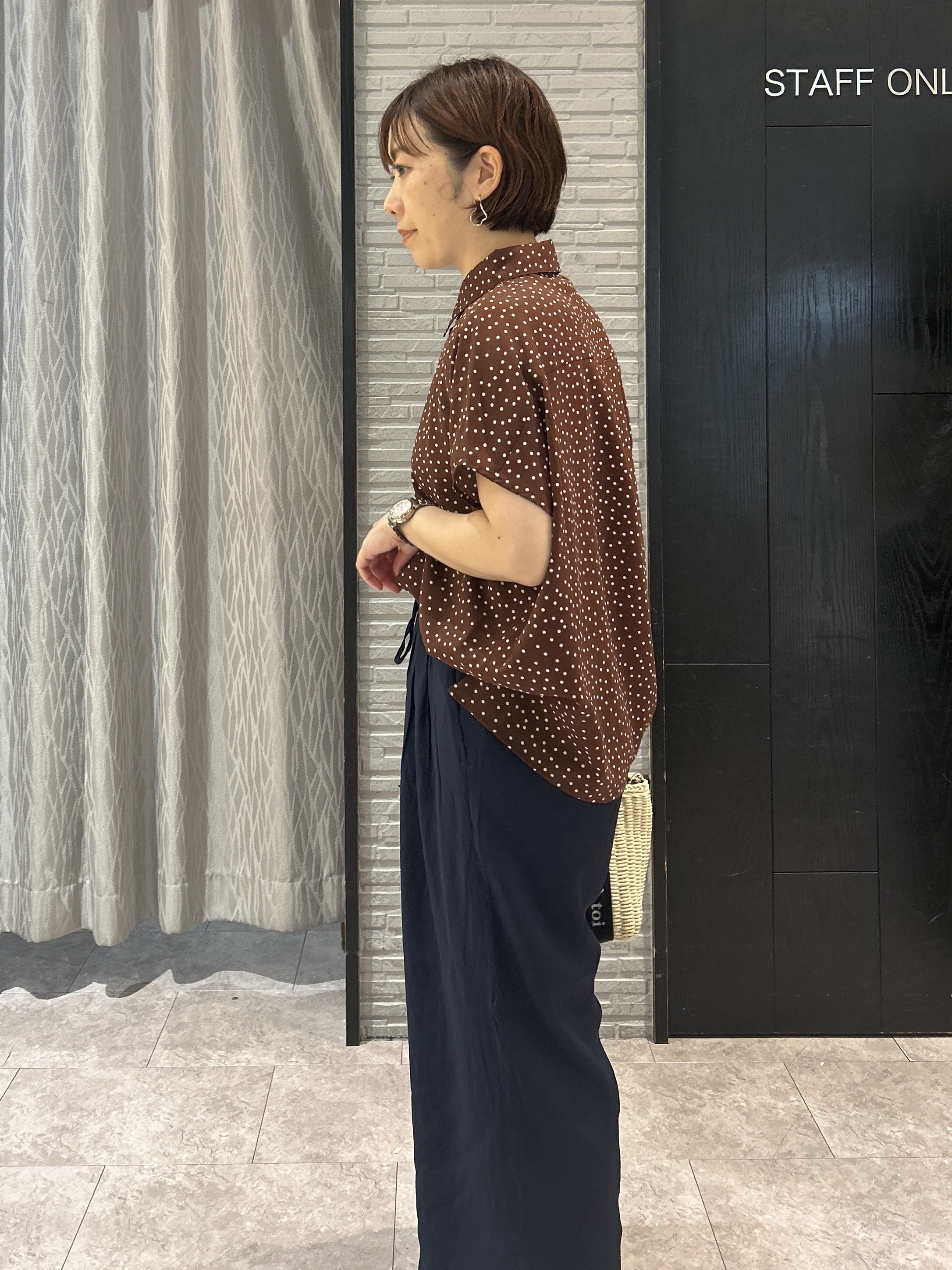 ga_riさんの「THE SHOP TK｜大人のためのドット柄 襟付きブラウス」を使ったコーディネート