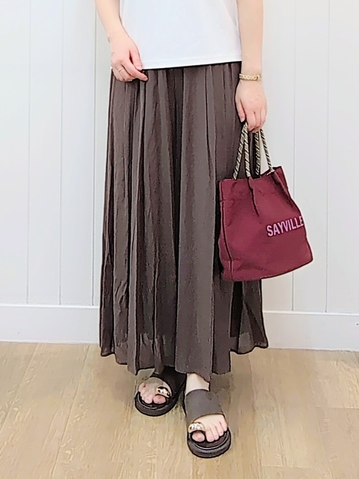itoさんの「Dessin｜【UVカット/接触冷感】美光沢カットソー」を使ったコーディネート